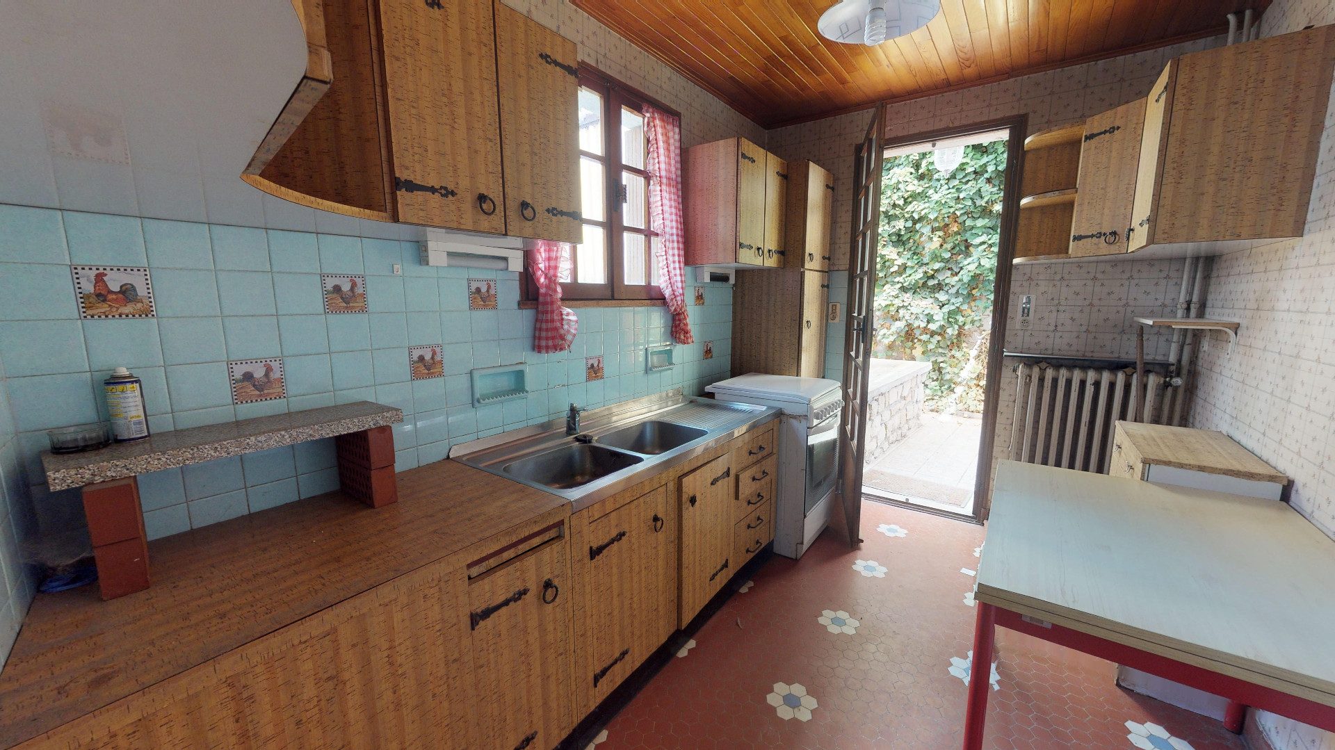 Maison de bourg 150 m² habitables à rénover - Fort potentiel - Le Monastier-sur-Gazeille Le monastier-sur-gazeille 43150