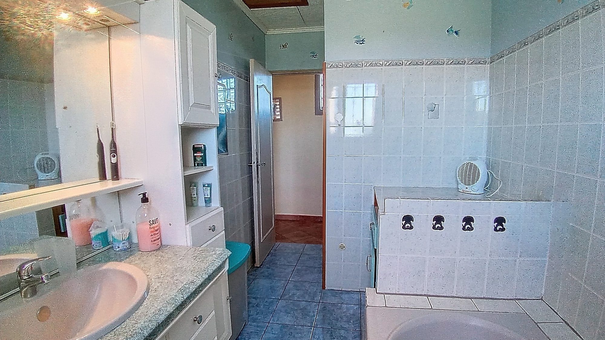 Grande Maison Familiale 180 m2 avec appartement indépendant -  Terrain de 4630 m2 Courthézon 84350