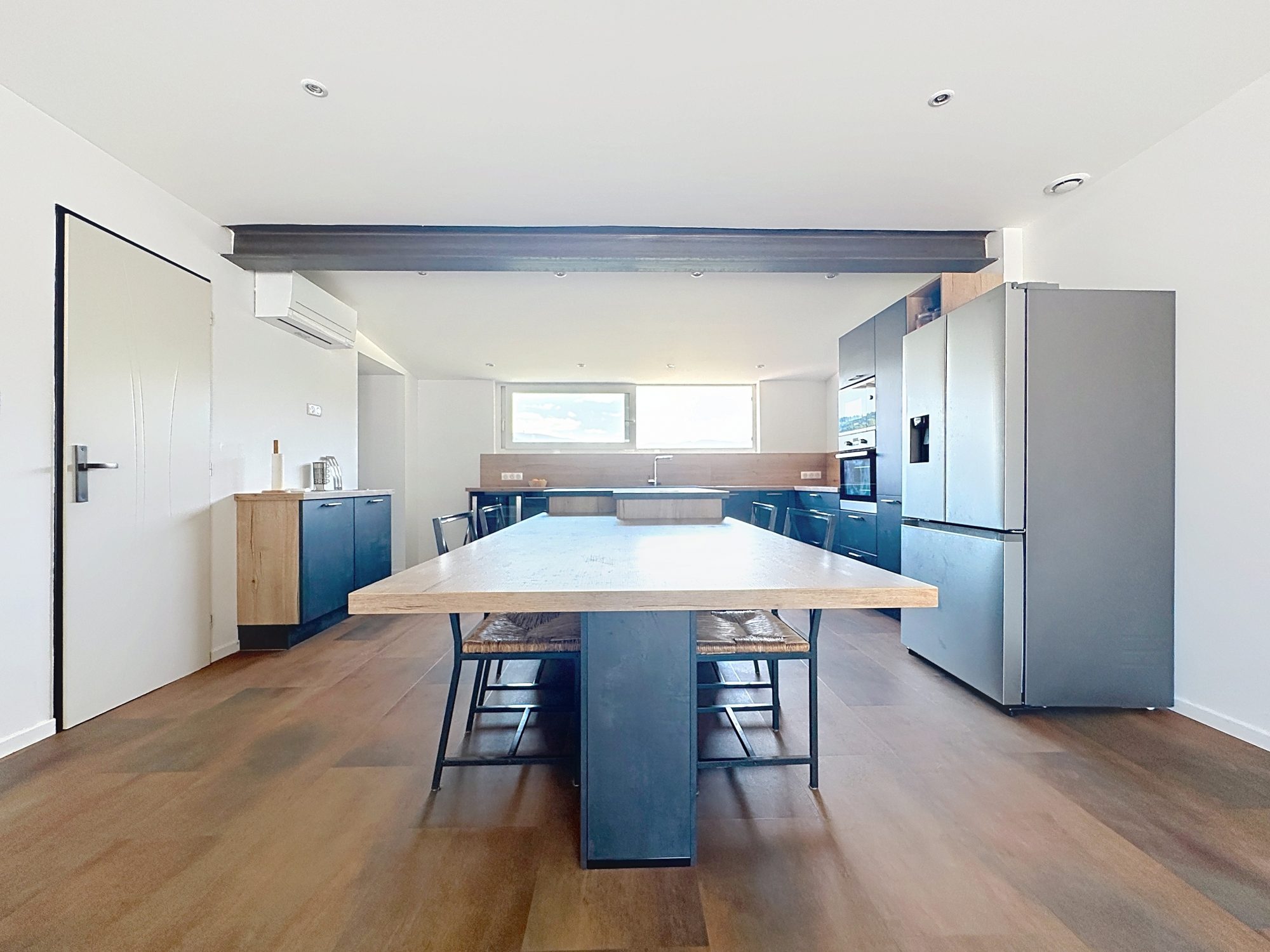 Maison spacieuse, lumineuse sans aucuns travaux intérieur à prévoir Tarare 69170