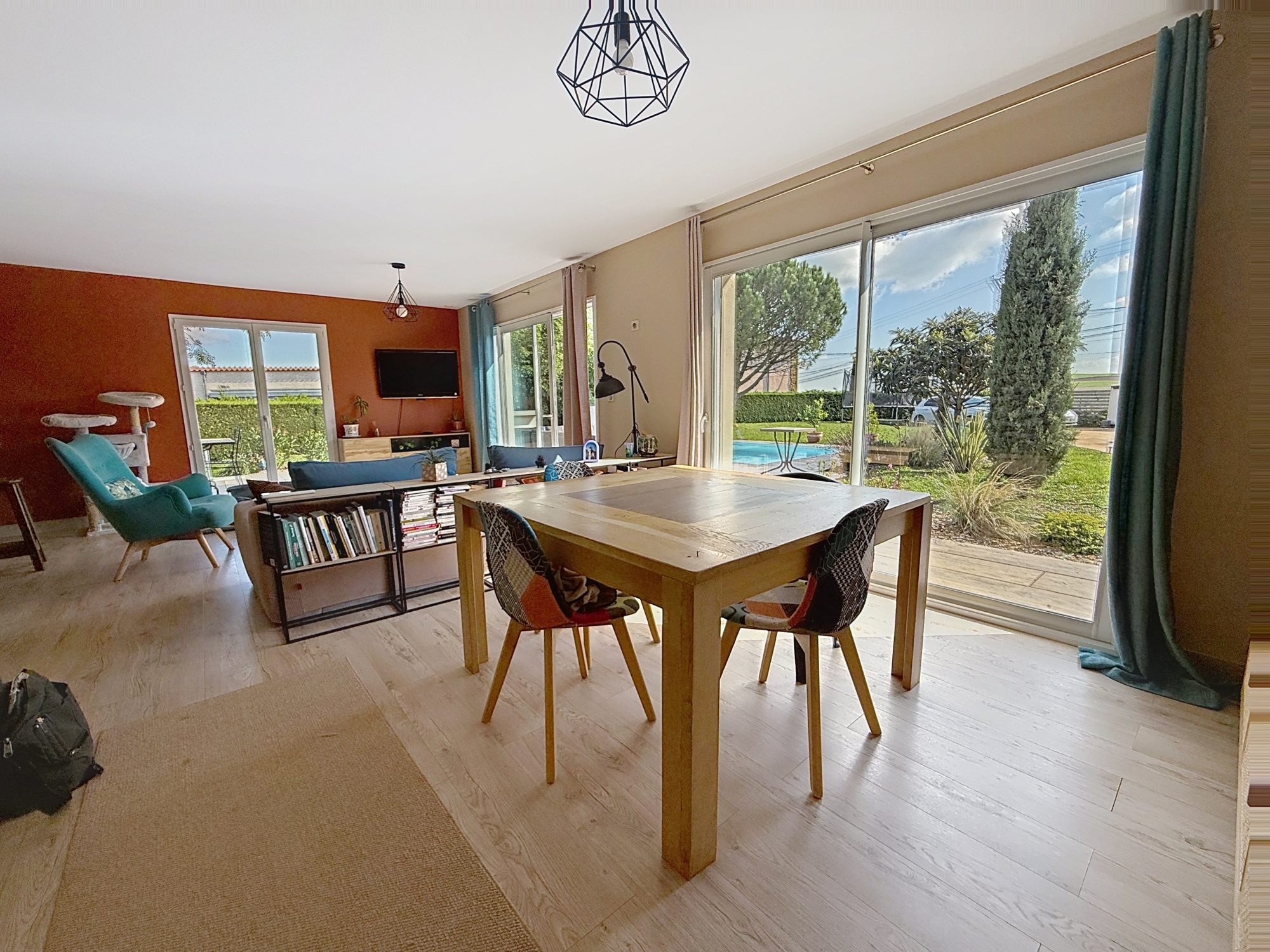 Maison plain-pied 4 chambres avec piscine Vindry-sur-Turdine 69490