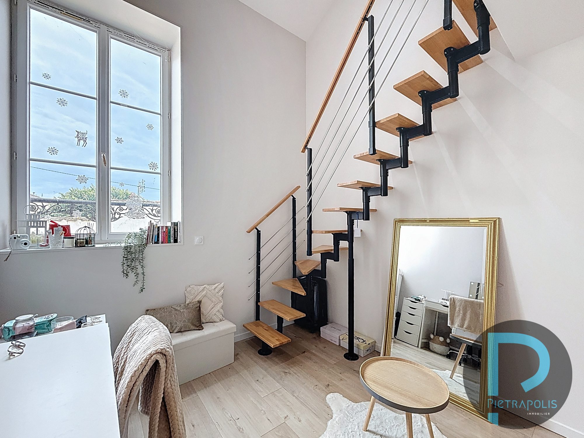 Appartement en duplex - 3 chambres avec mezzanine dont suite parentale - 2 terrasses - 2 places de parkings Belleville-en-Beaujolais 69220