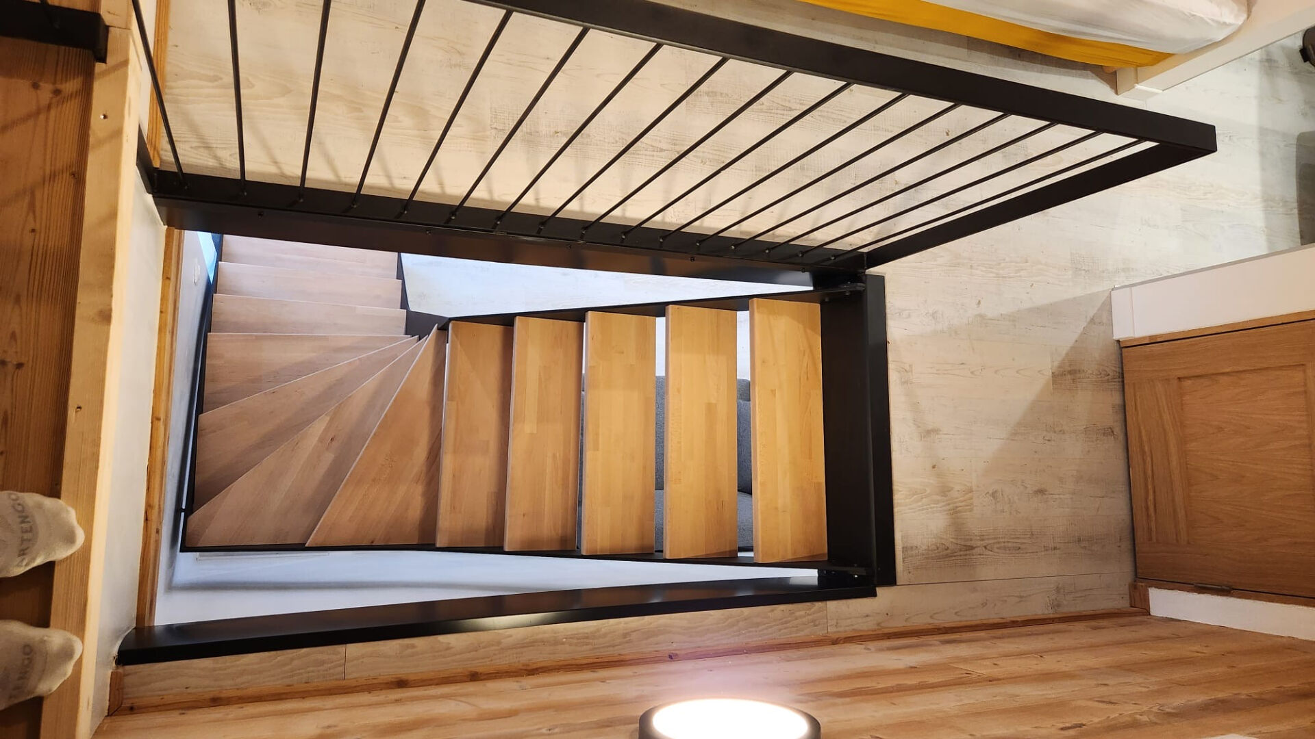 CHARMANT STUDIO DUPLEX avec Terrasse GILLY SUR ISERE 73200