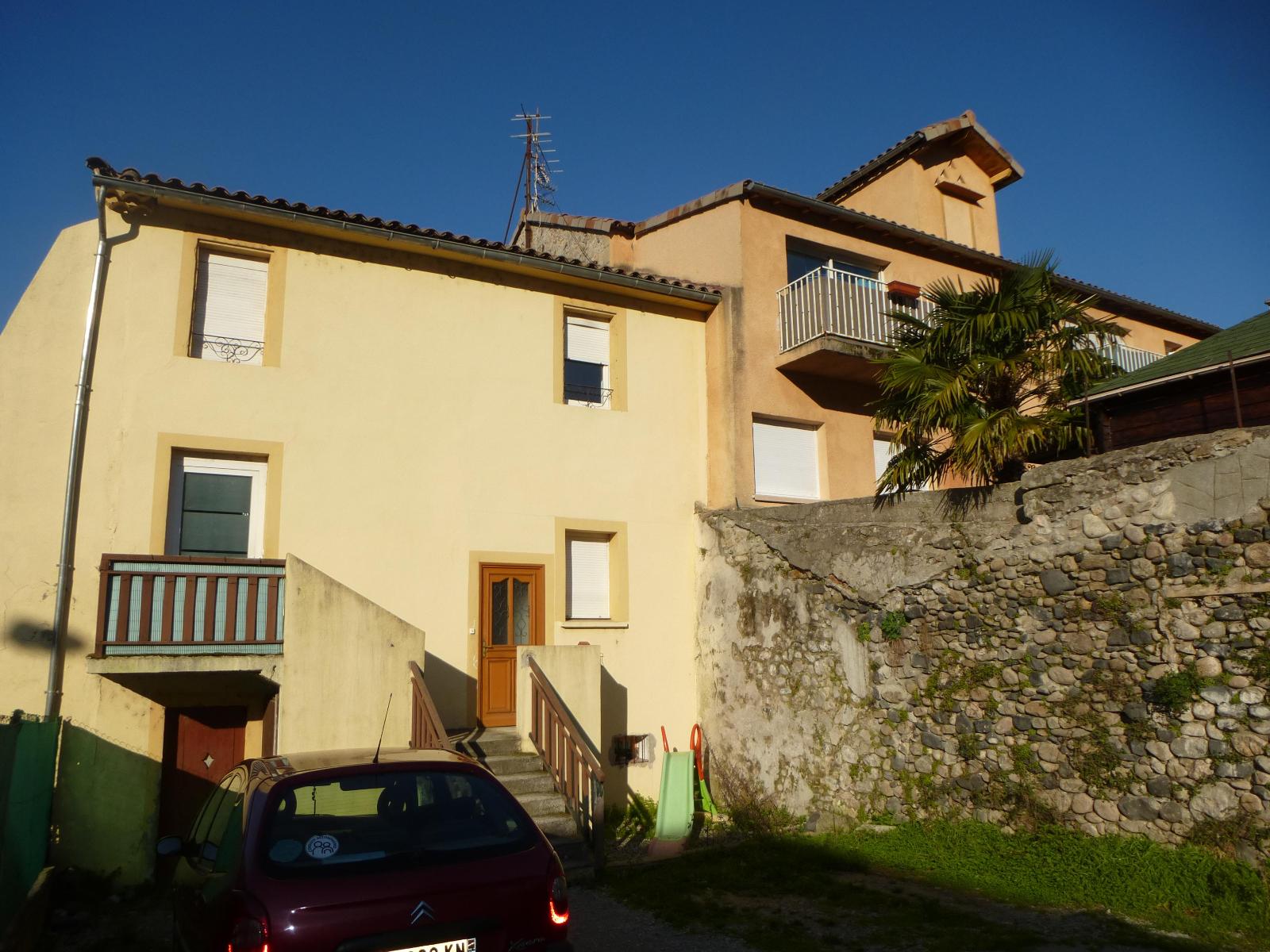 Appartement - 3 pièces - 56 m² - VALS LES BAINS (07600)