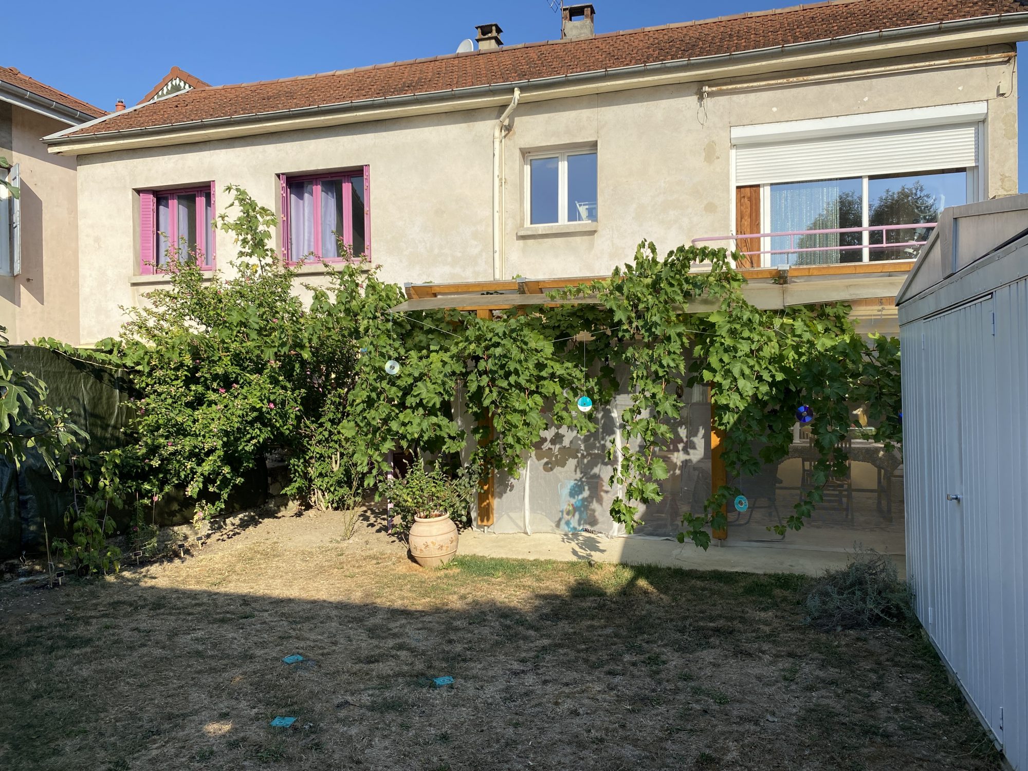 Maison avec jardin