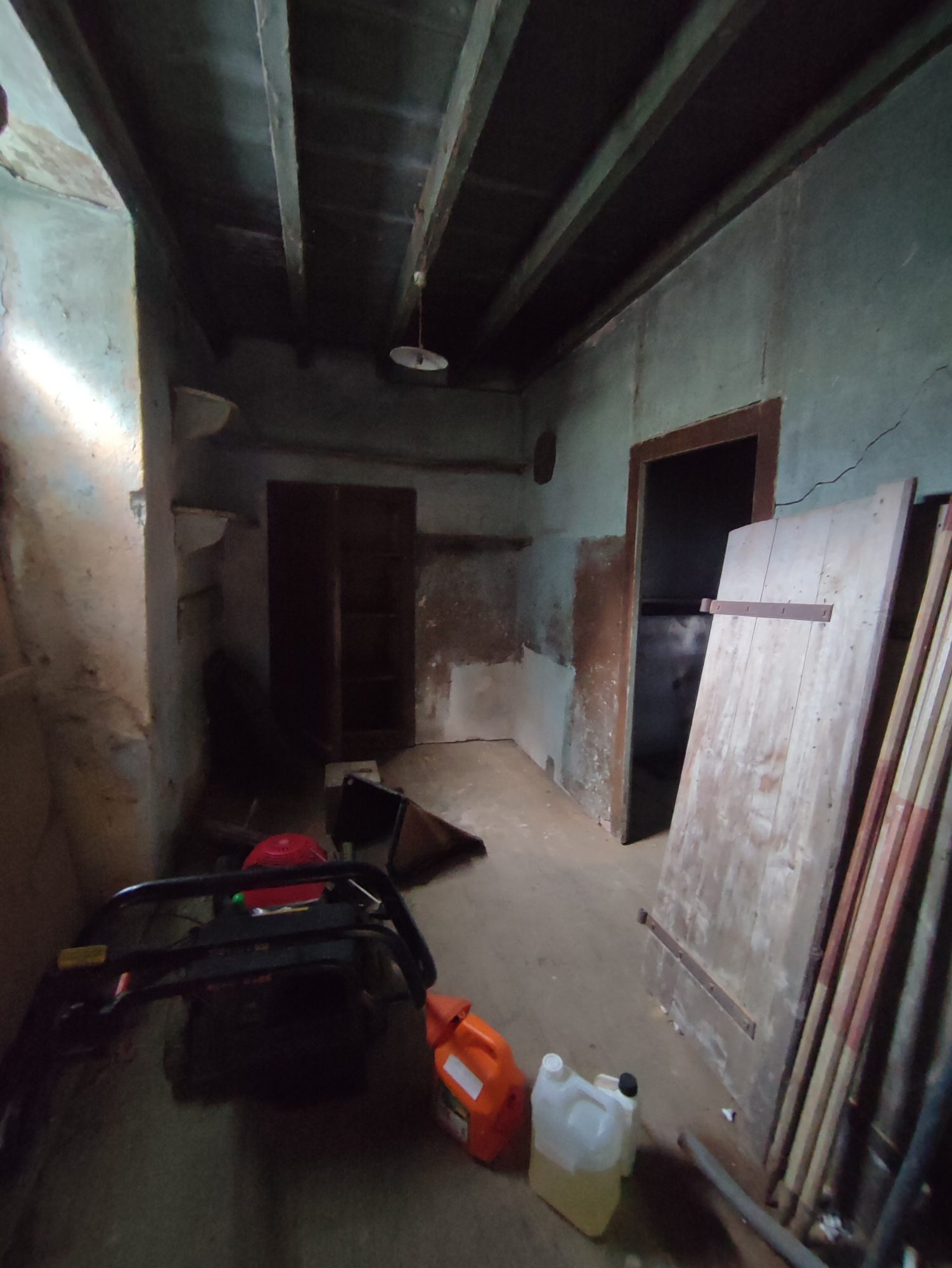 Ferme en pierres Olliergues 63880