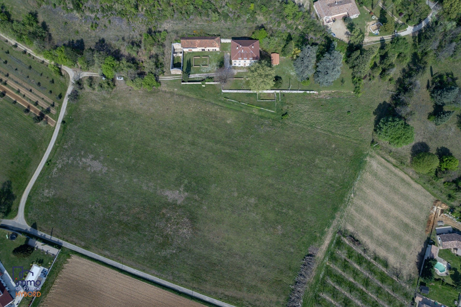 Maison de maître de 350 m² à vendre sur CHATILLON SAINT JEAN