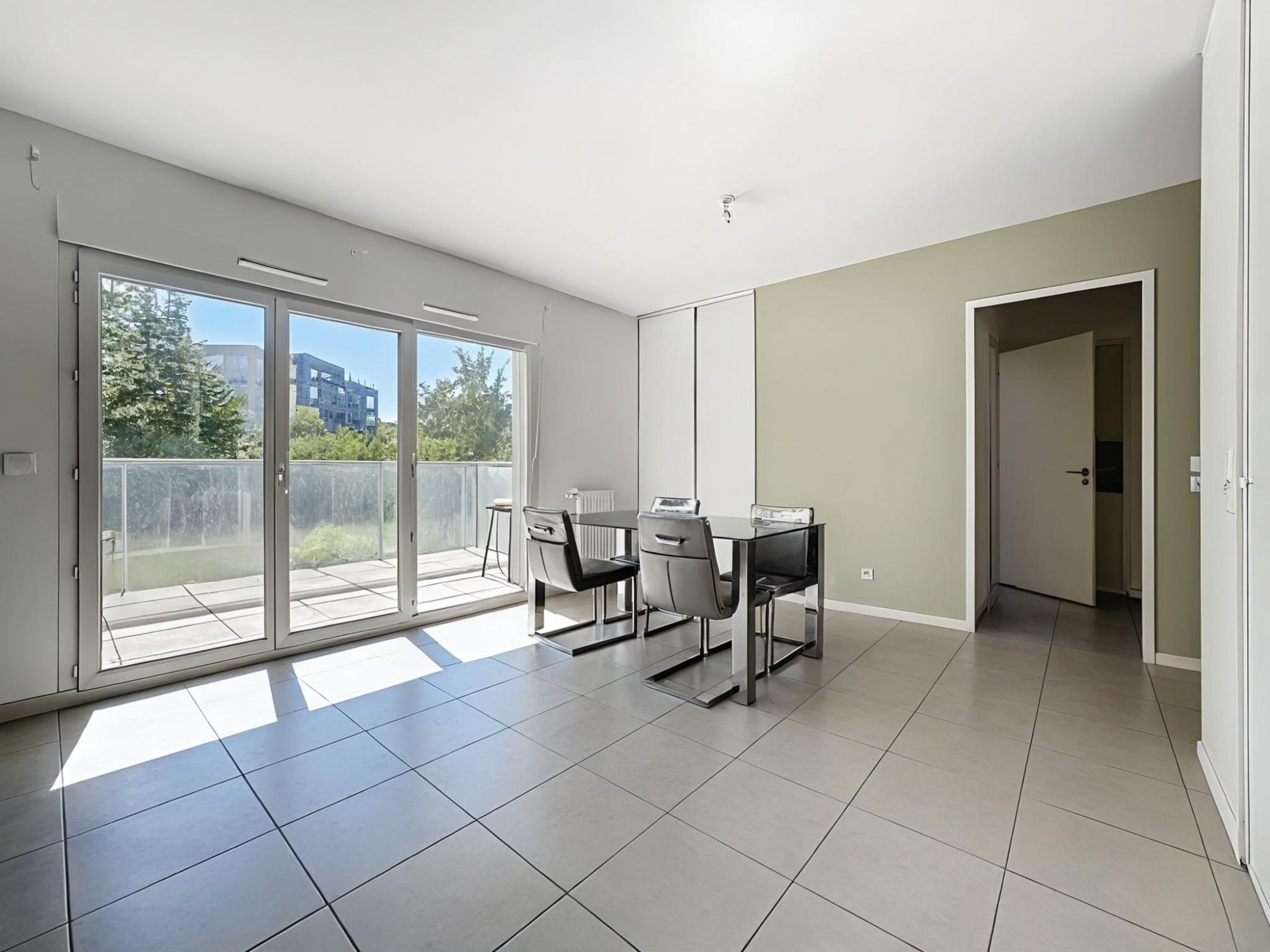 T3 avec terrasse et garage box - Villeurbanne La Soie