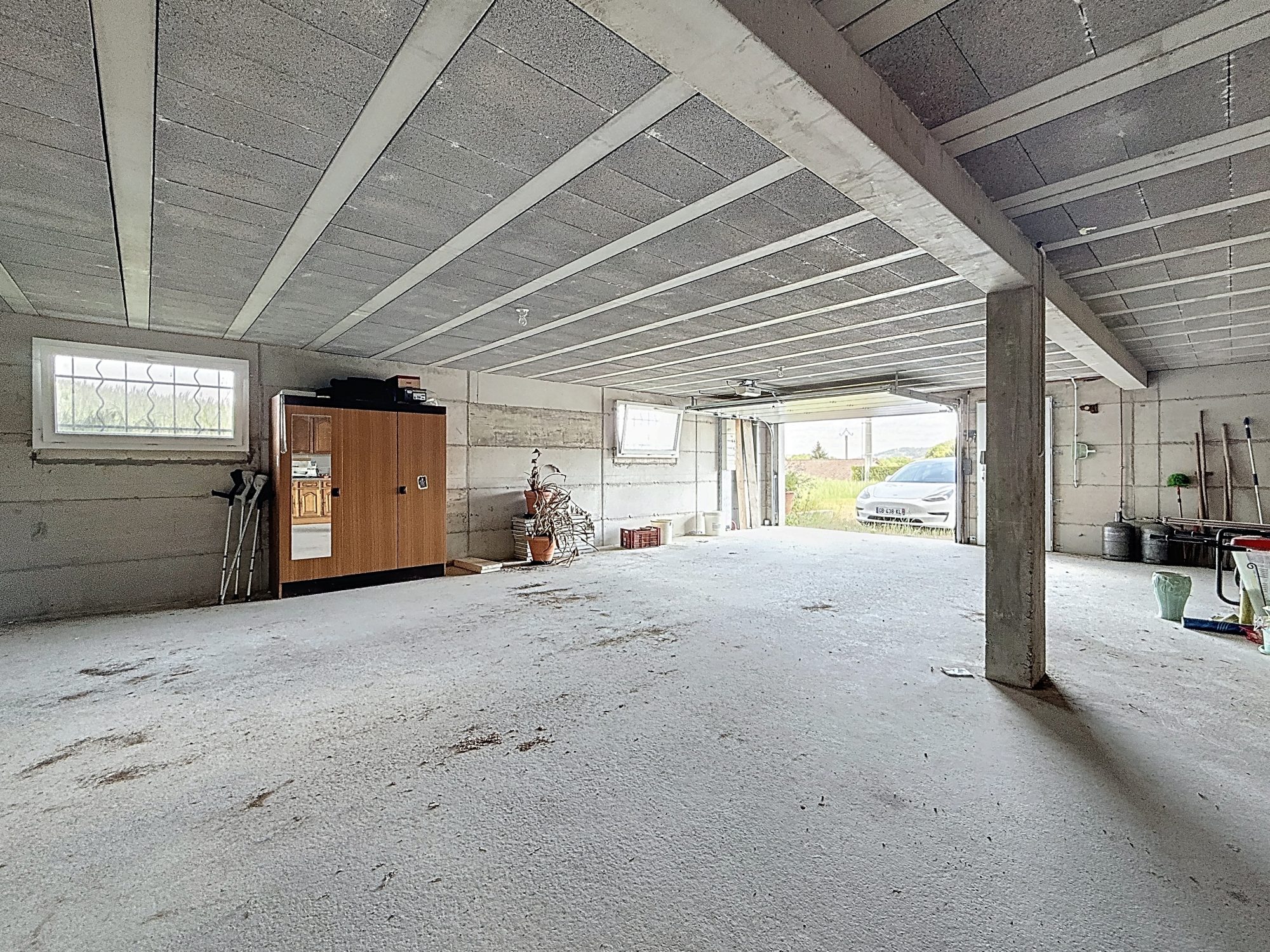 Maison plain-pied sur sous-sol complet d'env 102 m² Villechenève 69770