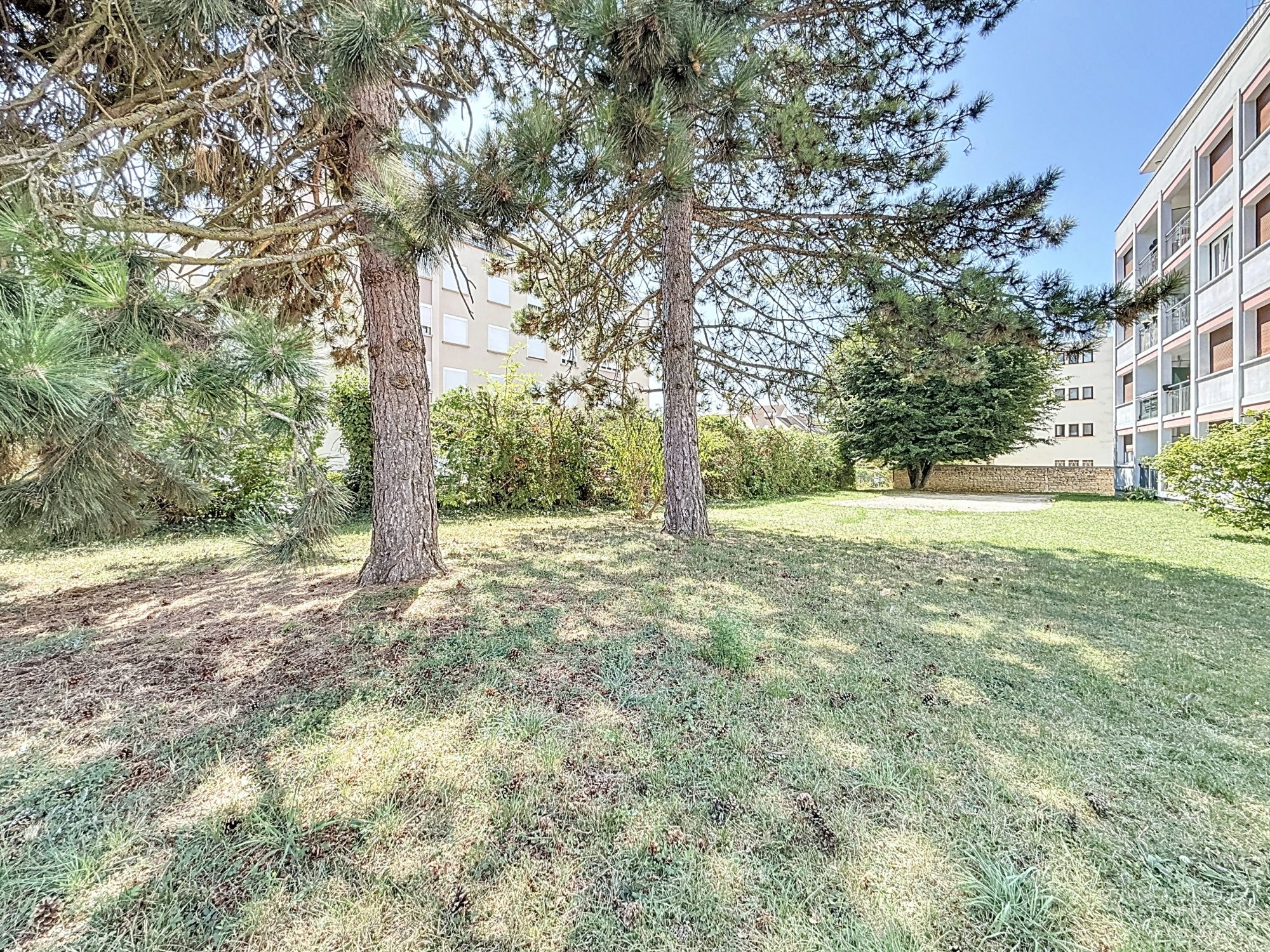 Bel appartement avec vue exceptionnelle secteur Montmuzard Dijon 21000