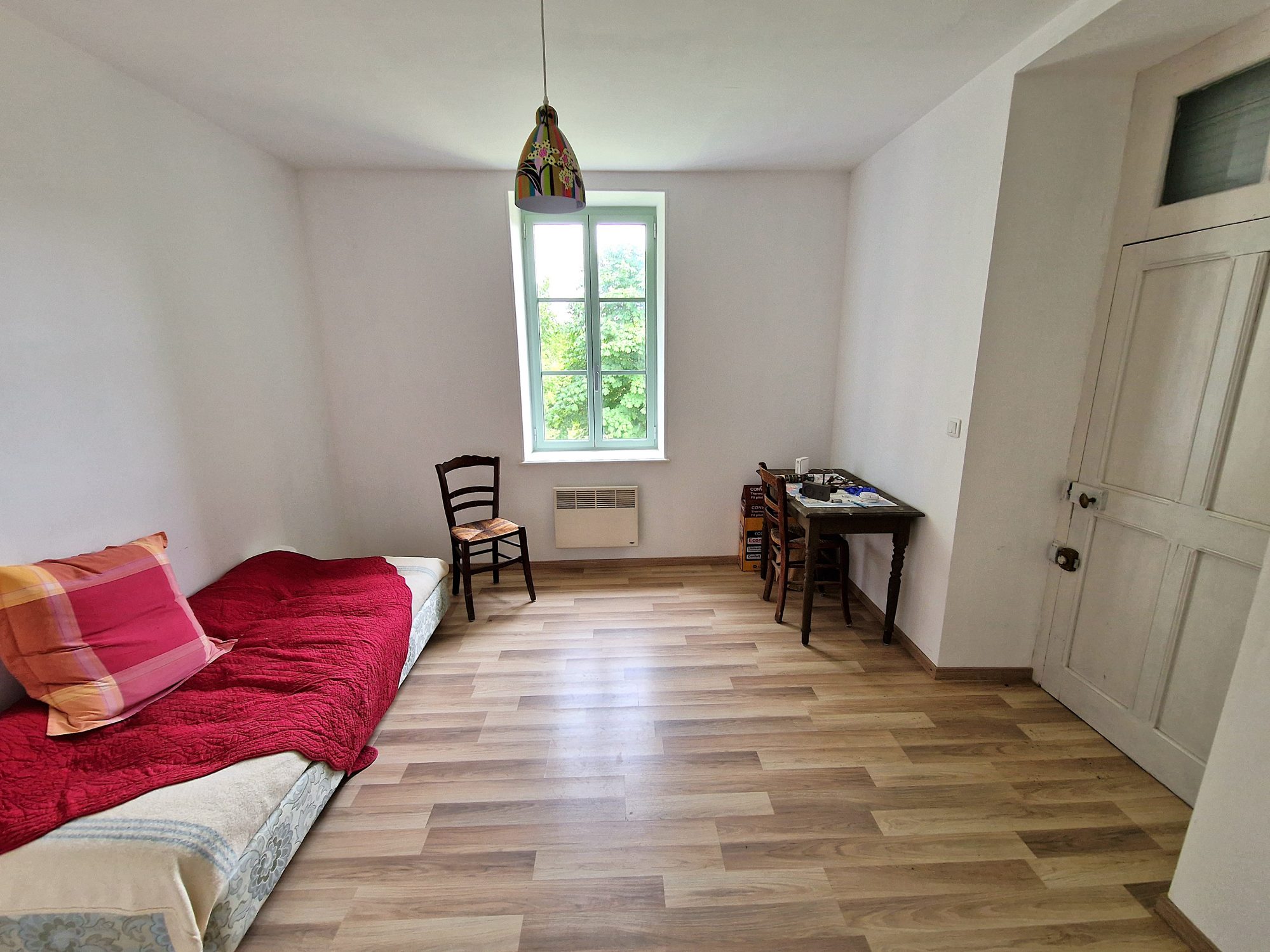 Proche de Buxy : maison de caractère avec parc. Buxy 71390