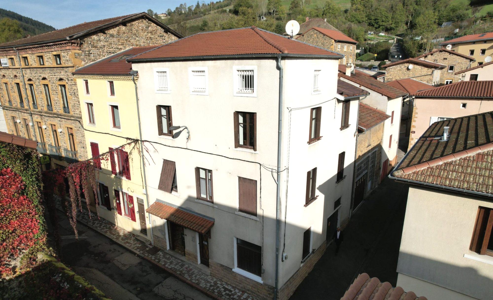 ENSEMBLE IMMOBILIER - 165m² AVEC GARAGE ET JARDIN
