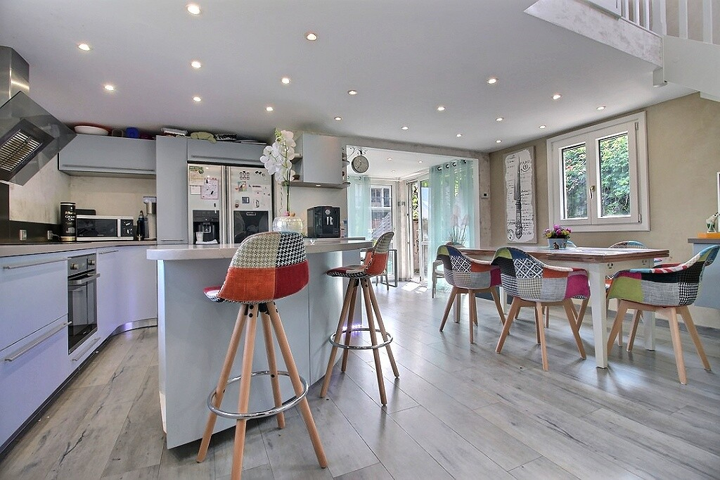 LUGRIN - Maison individuelle 7 pièce(s) 190 m2 habitables avec vue sur la lac Léman LUGRIN 74500