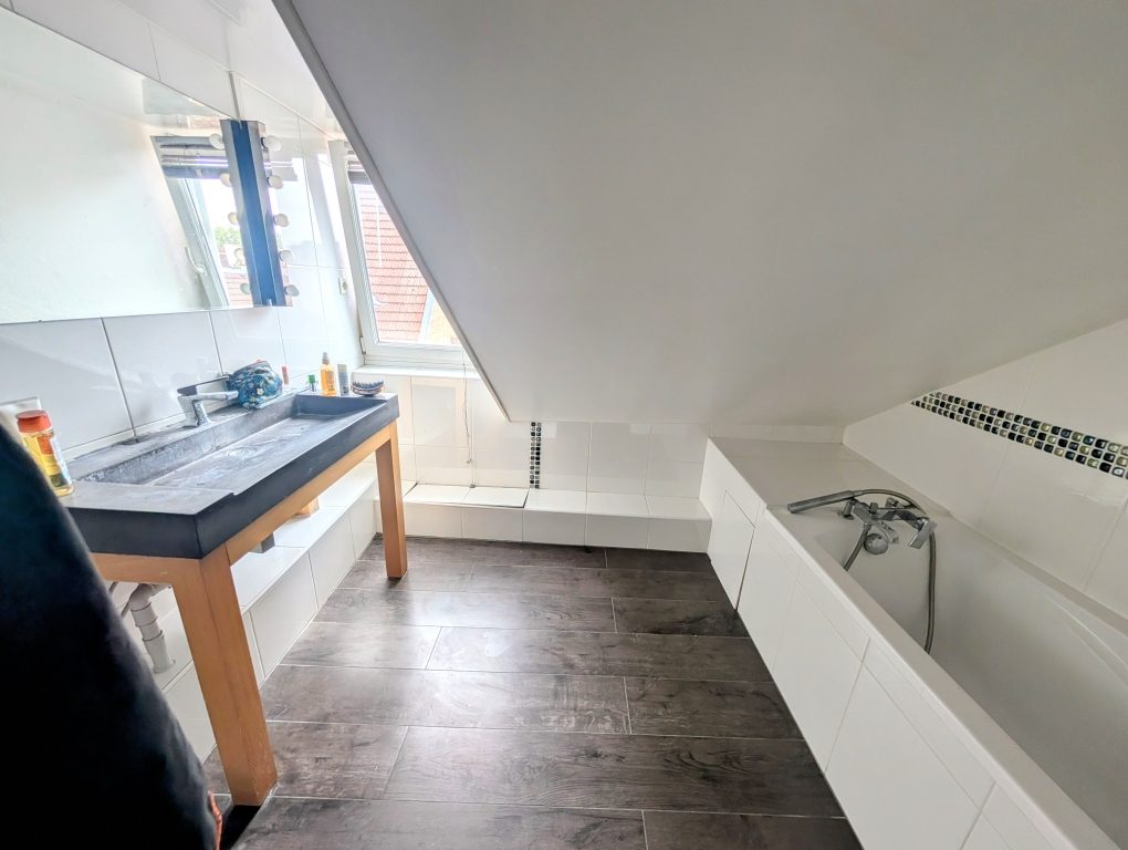 COTE D'OR (21) - DIJON CENTRE - Appartement duplex de 118.14 m² au sol Dijon 21000