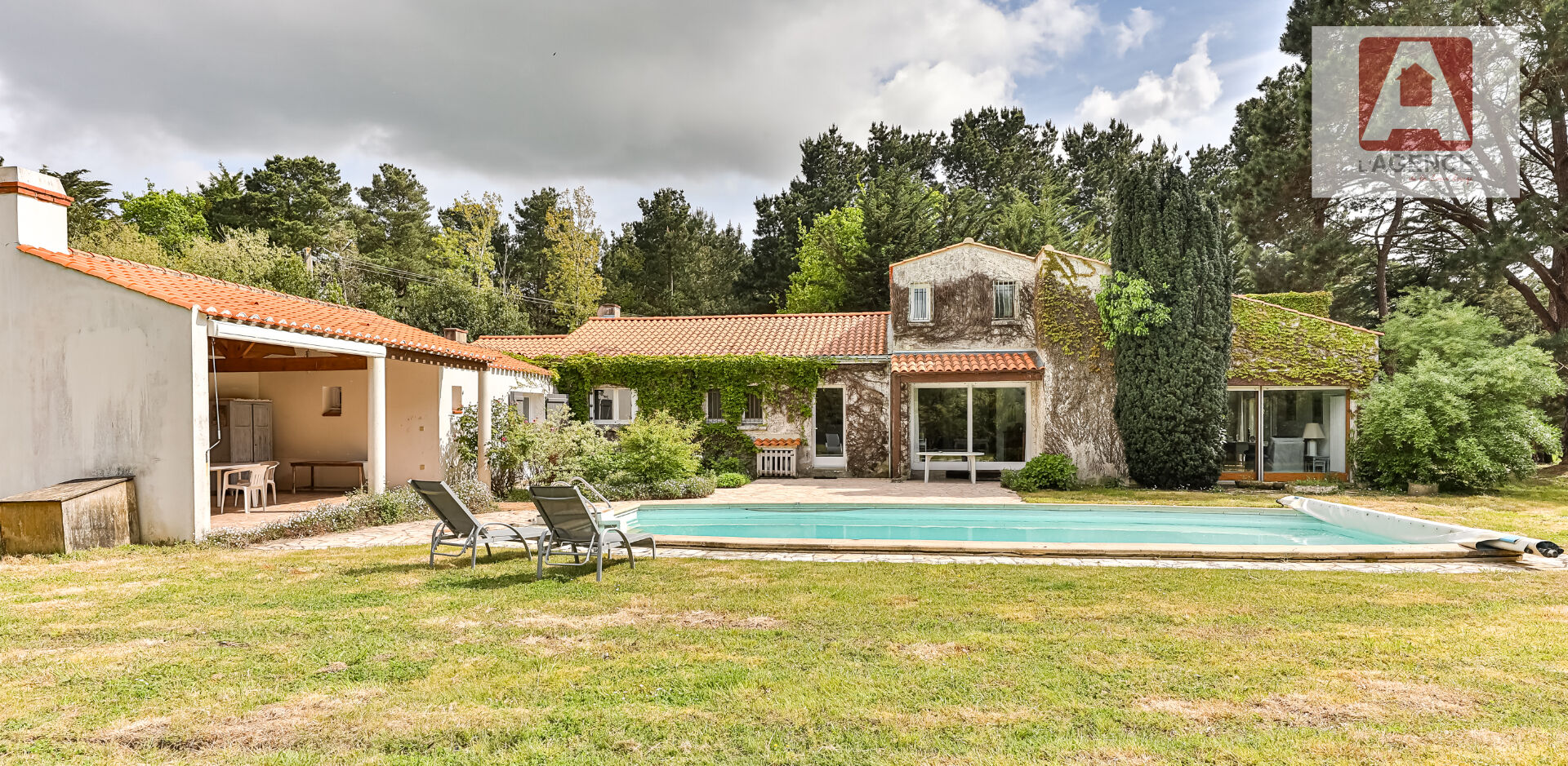 Maison 5 chambres SAINT HILAIRE DE RIEZ SAINT HILAIRE DE RIEZ 85270