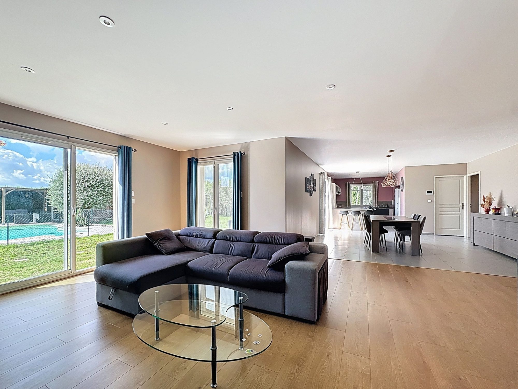 maison de plain pied - DPE C - 4 chambres + 1 bureau Saint-Georges-de-Reneins 69830