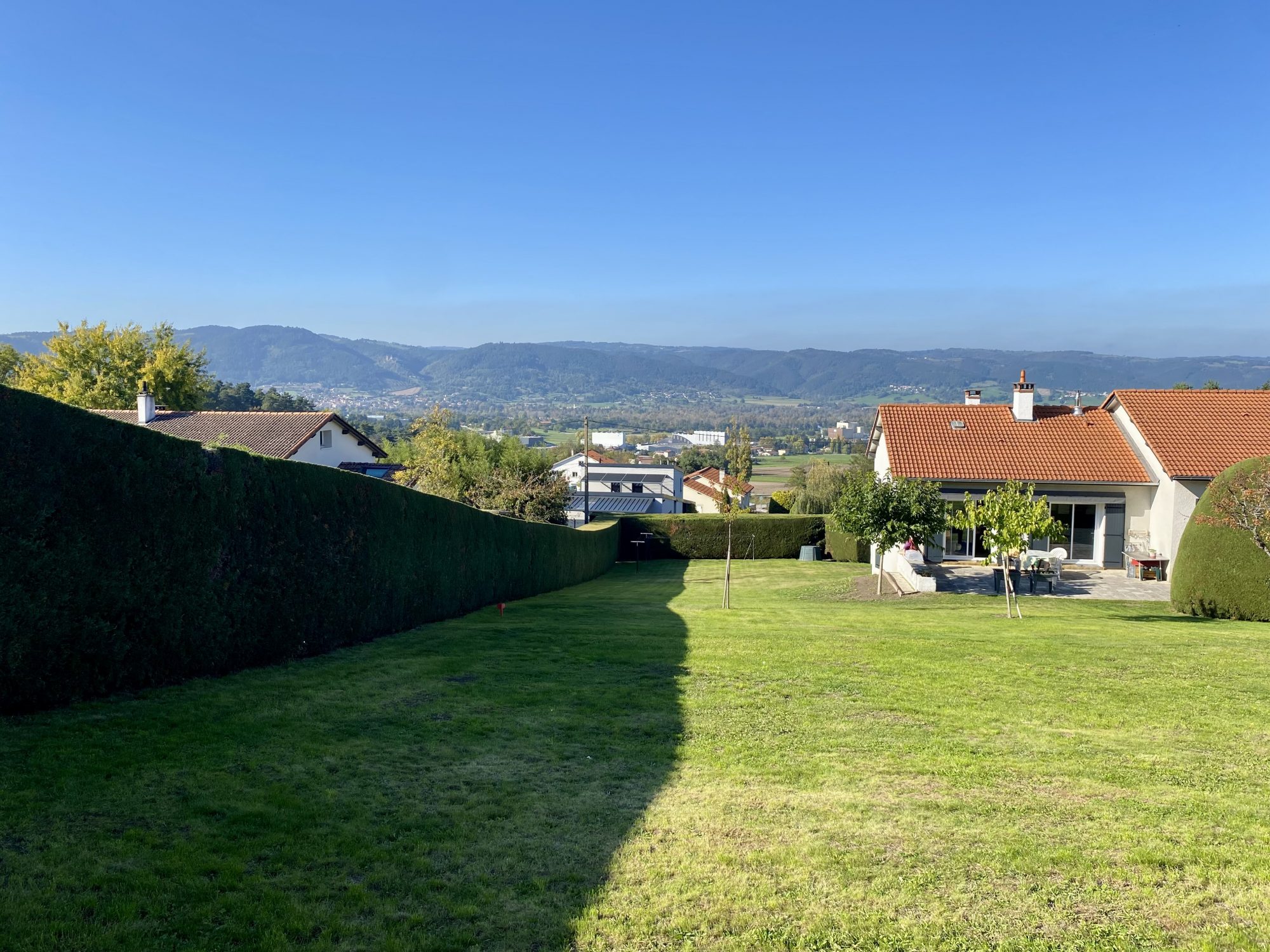 Terrain constructible de 1071m2 à Monistrol