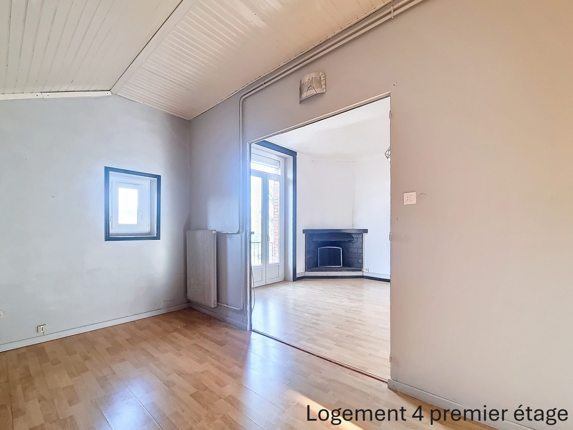 tènement de 5 logements Fraisses 42490