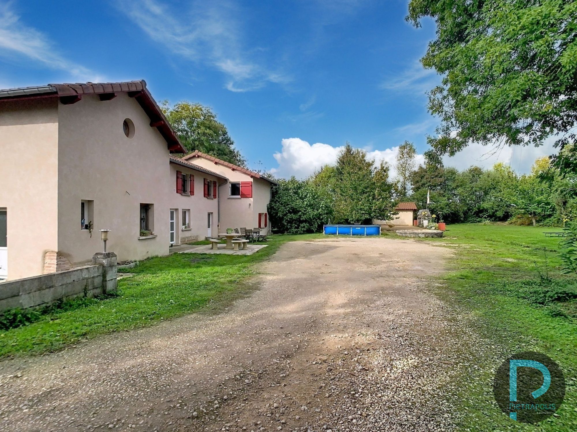 CONDEISSIAT - Ferme rénovée 235 m² avec terrain Condeissiat 01400