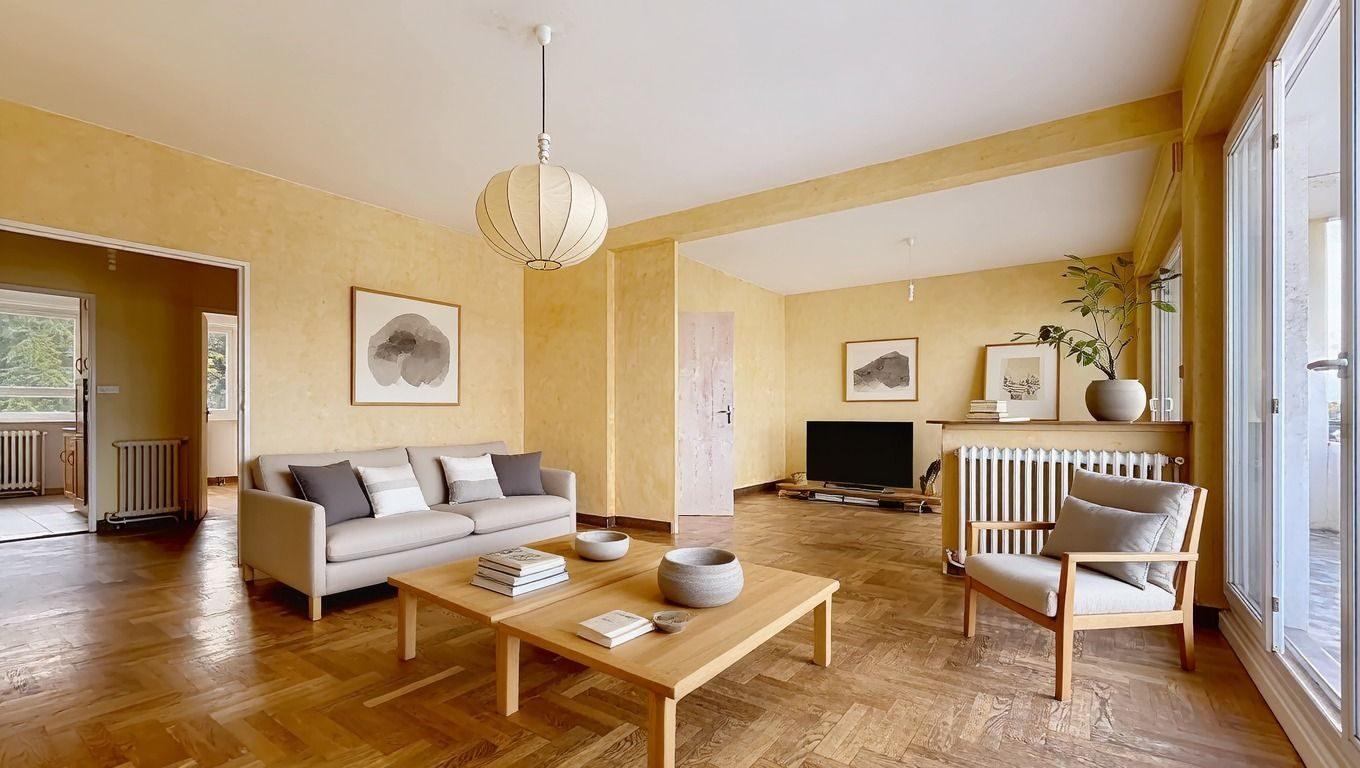 Appartement traversant 92 m² carrez– Étage élevé, vue dégagée, fort potentiel