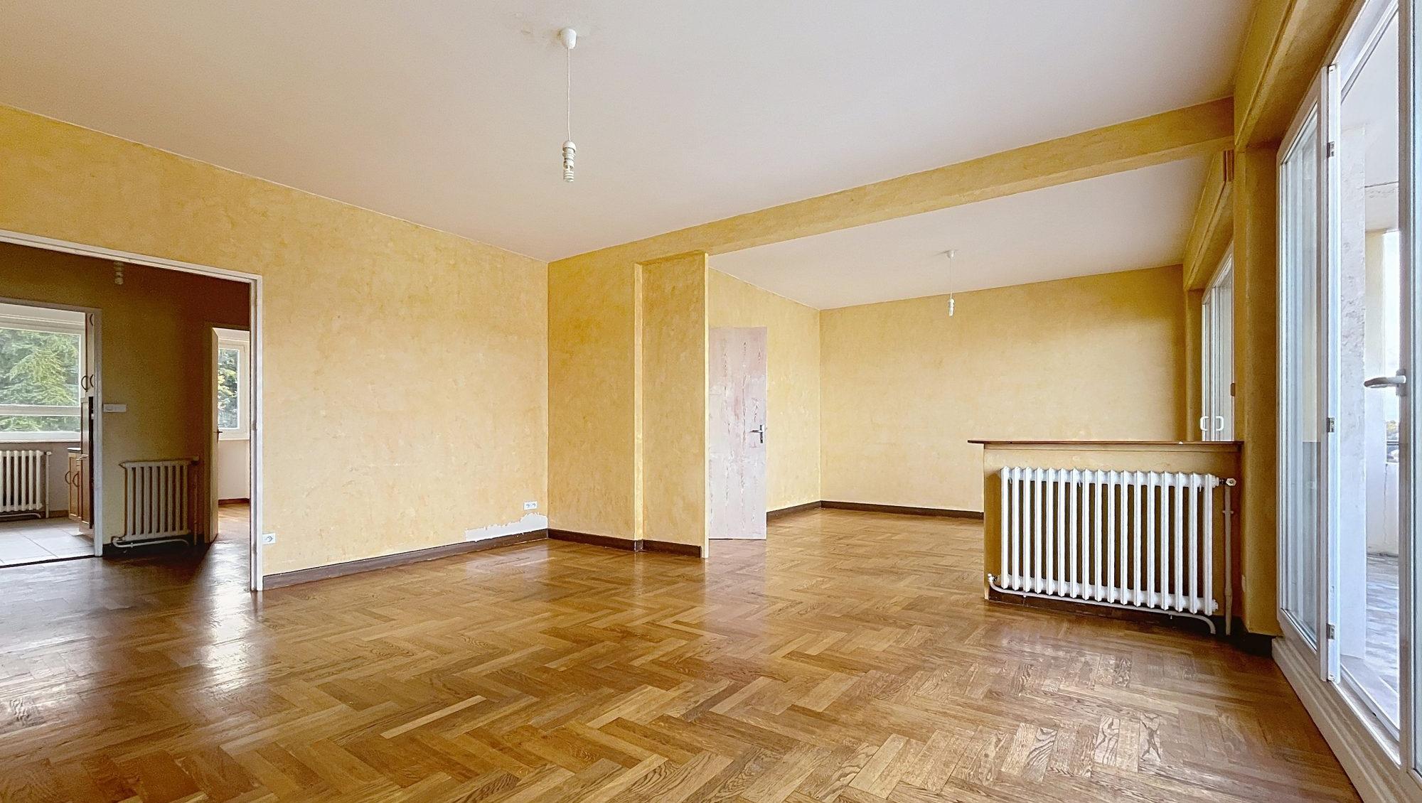 Appartement traversant 92 m² carrez– Étage élevé, vue dégagée, fort potentiel Sainte-Foy-lès-Lyon 69110