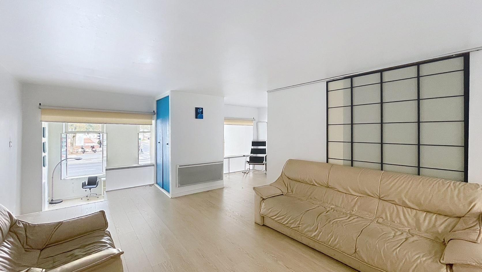 Plateau à aménager place Bellecour Lyon 69002