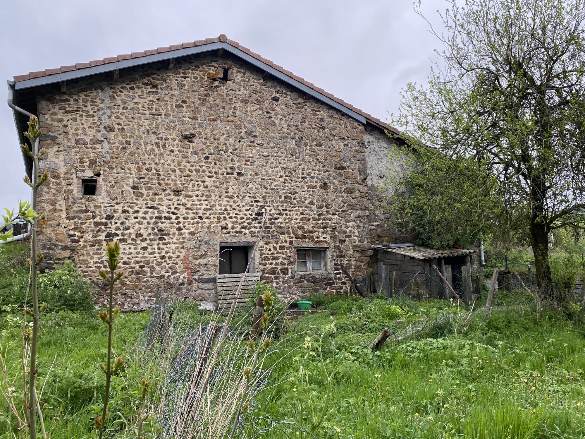 Maison - 4 pièces - 89 m² - Saint-Julien-Molhesabate (43220)