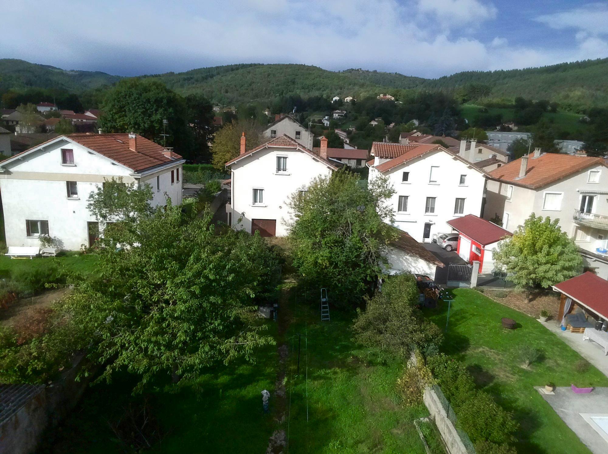 Maison - 11 pièces - 147 m² - Langeac (43300)