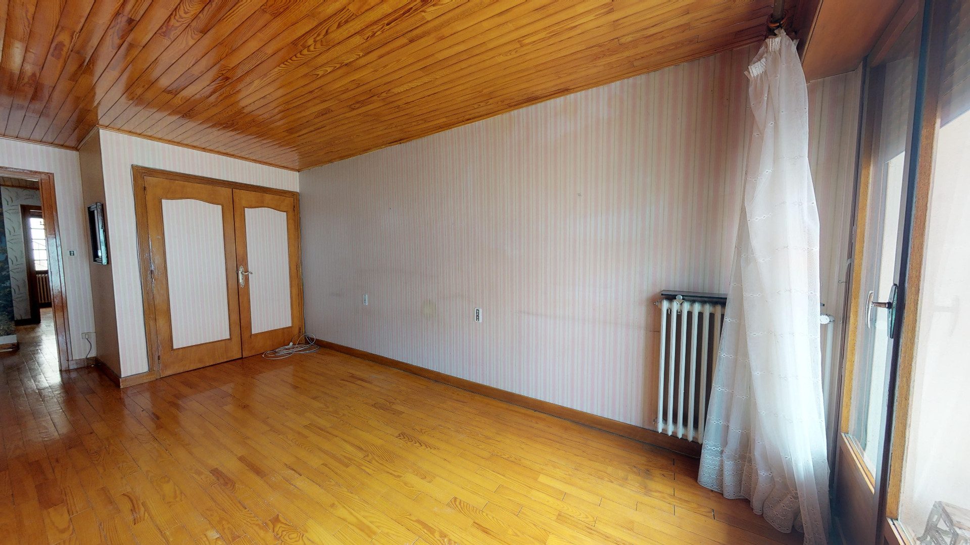 Maison de bourg 150 m² habitables à rénover - Fort potentiel - Le Monastier-sur-Gazeille Le monastier-sur-gazeille 43150