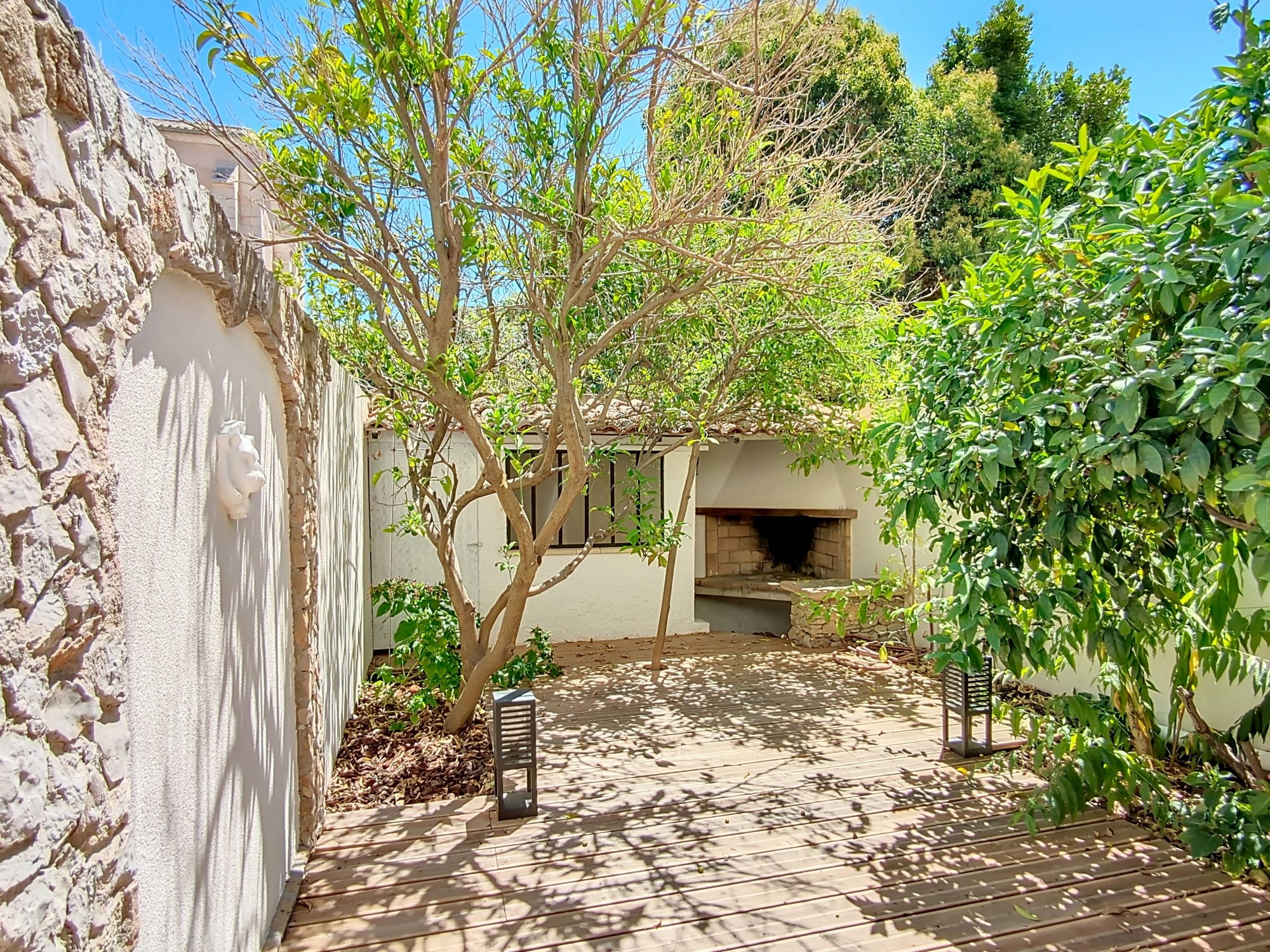 BALARUC LES BAINS: Maison R+2 T4 74.26m², Jardin, Abri voiture
