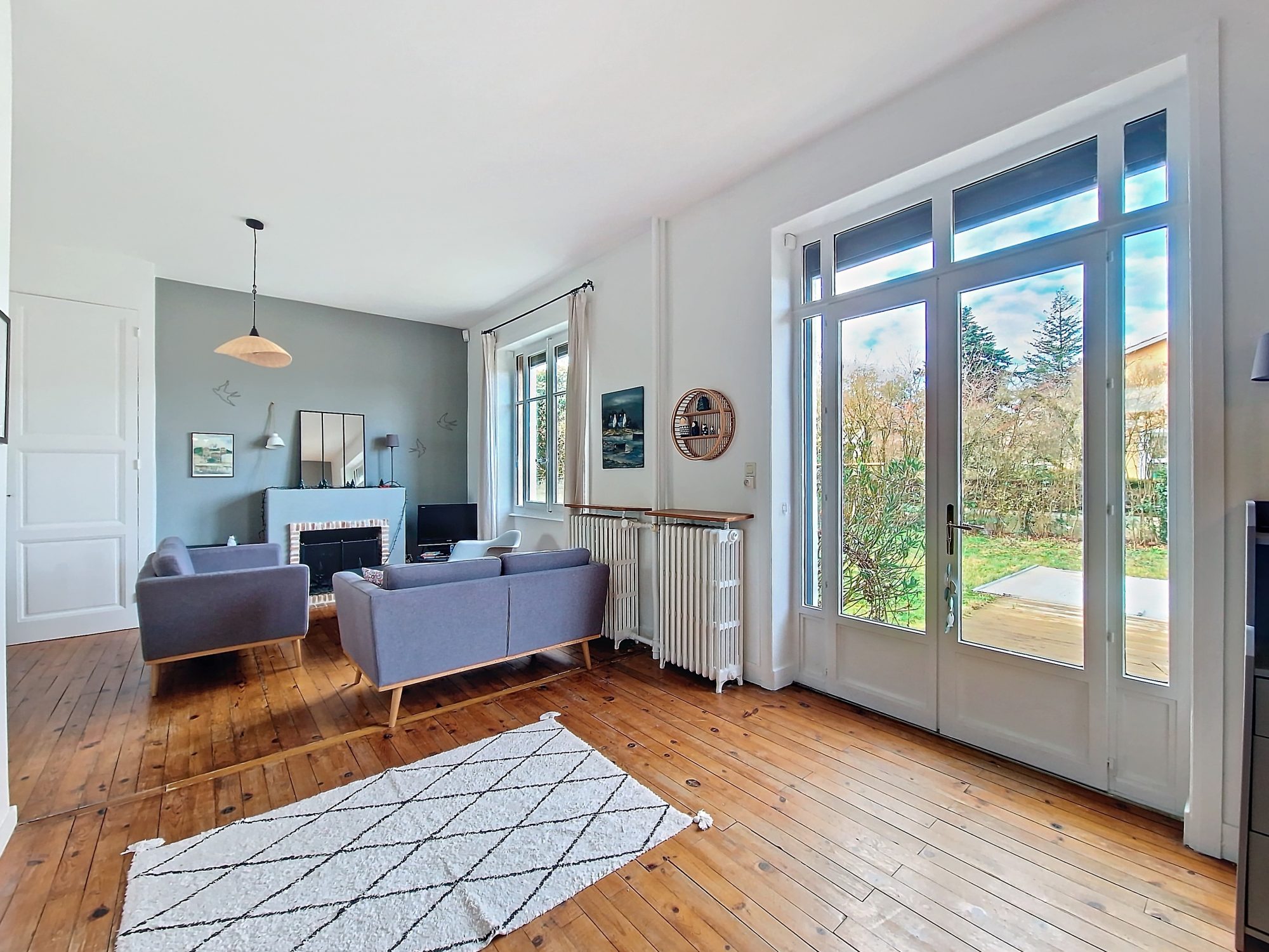 Exceptionnel ! Superbe maison des années 30 sur la commune de Tassin