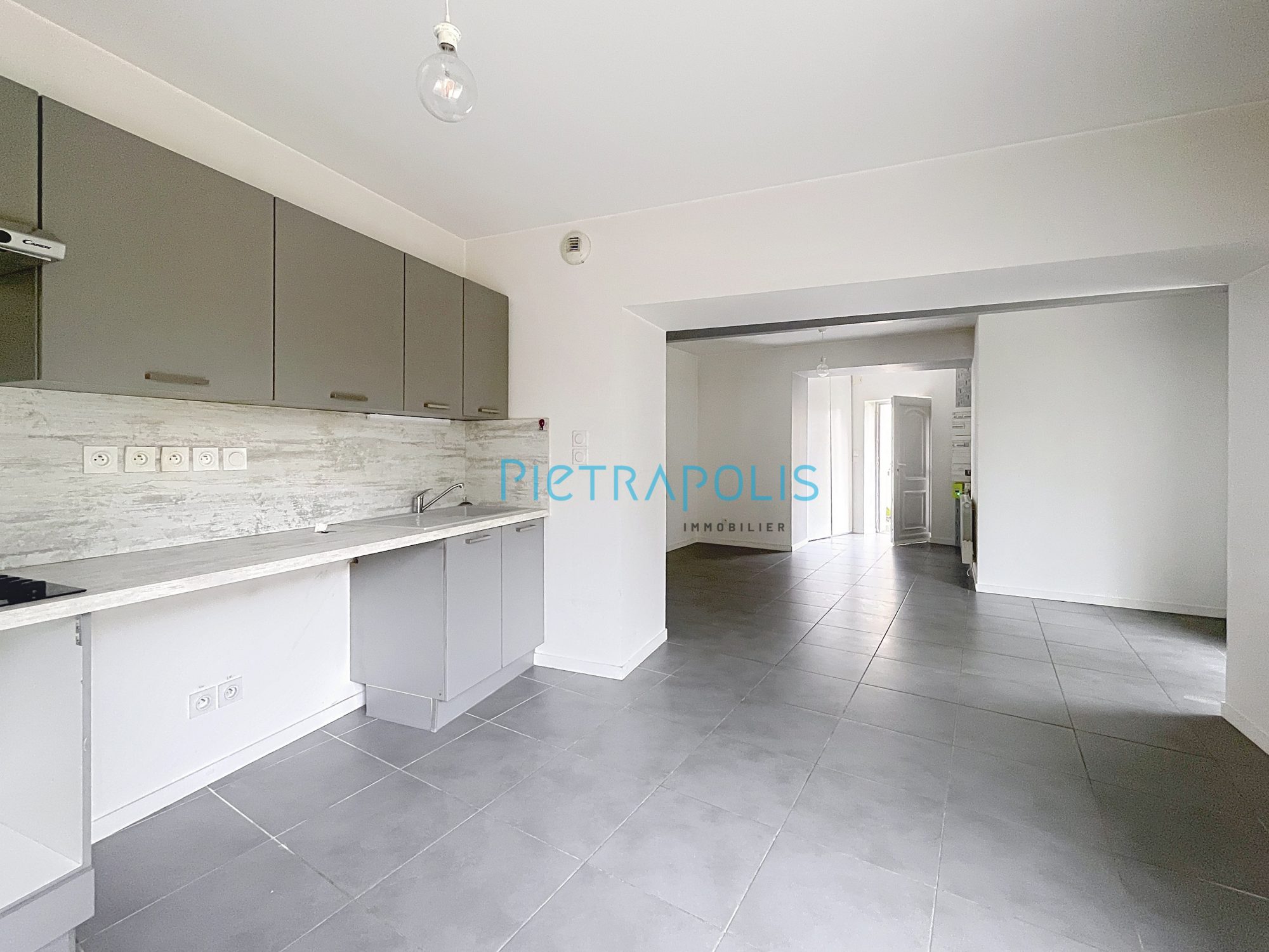 Appartement - 3 pièces - 63 m² - Anse (69480)