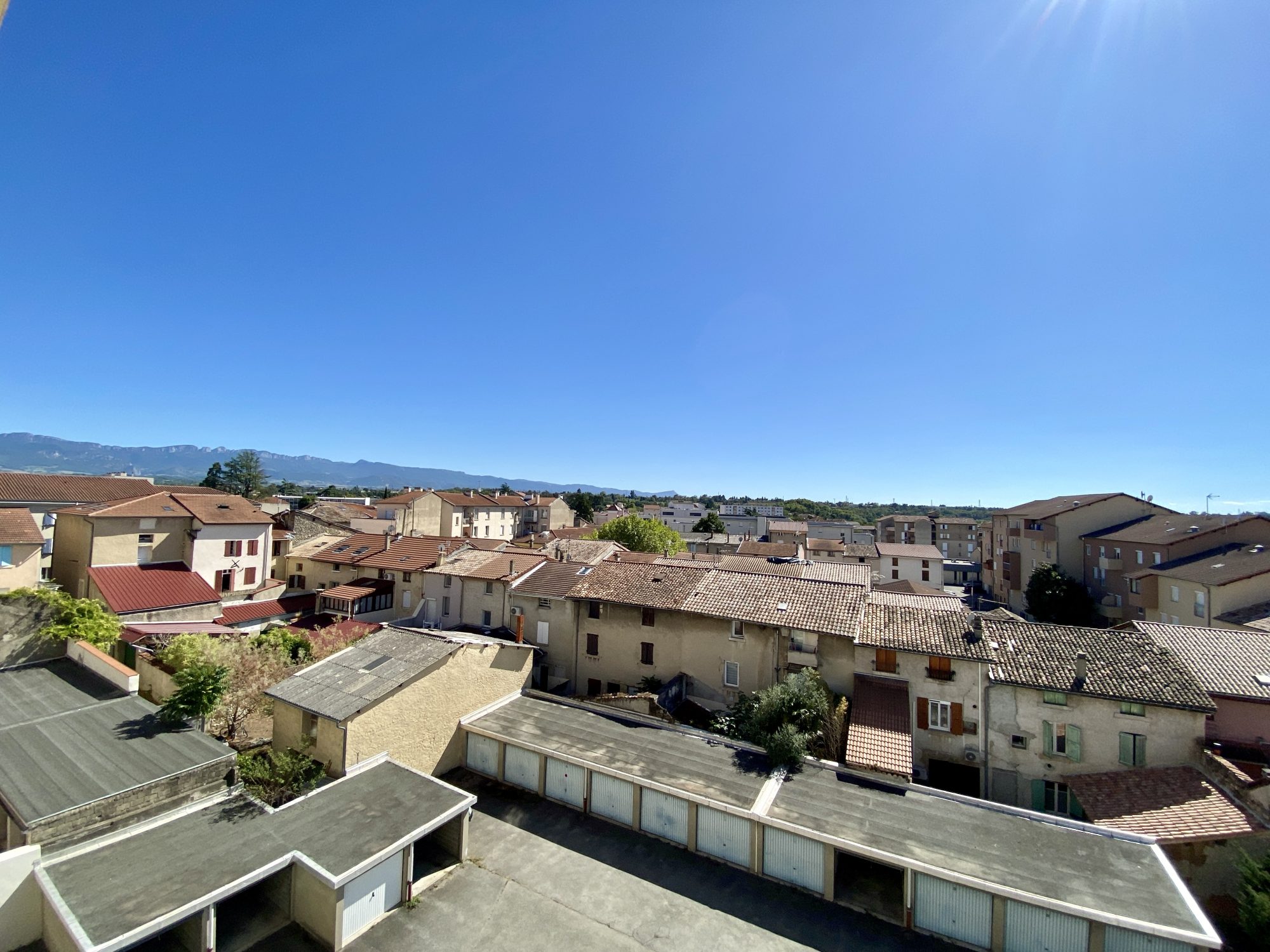 Appartement - 5 pièces - 90 m² - Bourg-de-Péage (26300)