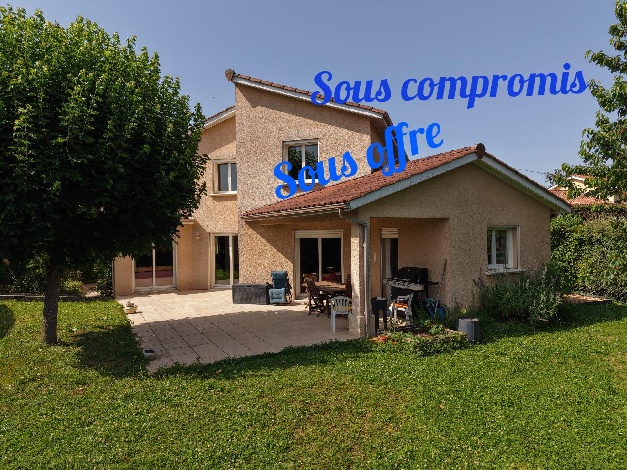Maison - 5 pièces - 121 m² - Chessy (69380)