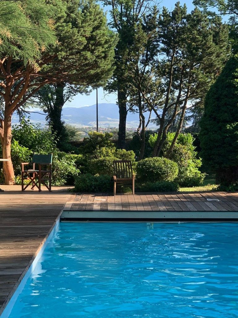 Maison T7 200m² sur 3327m² de terrain, piscine 12x6m Saint-Laurent-d'Agny 69440