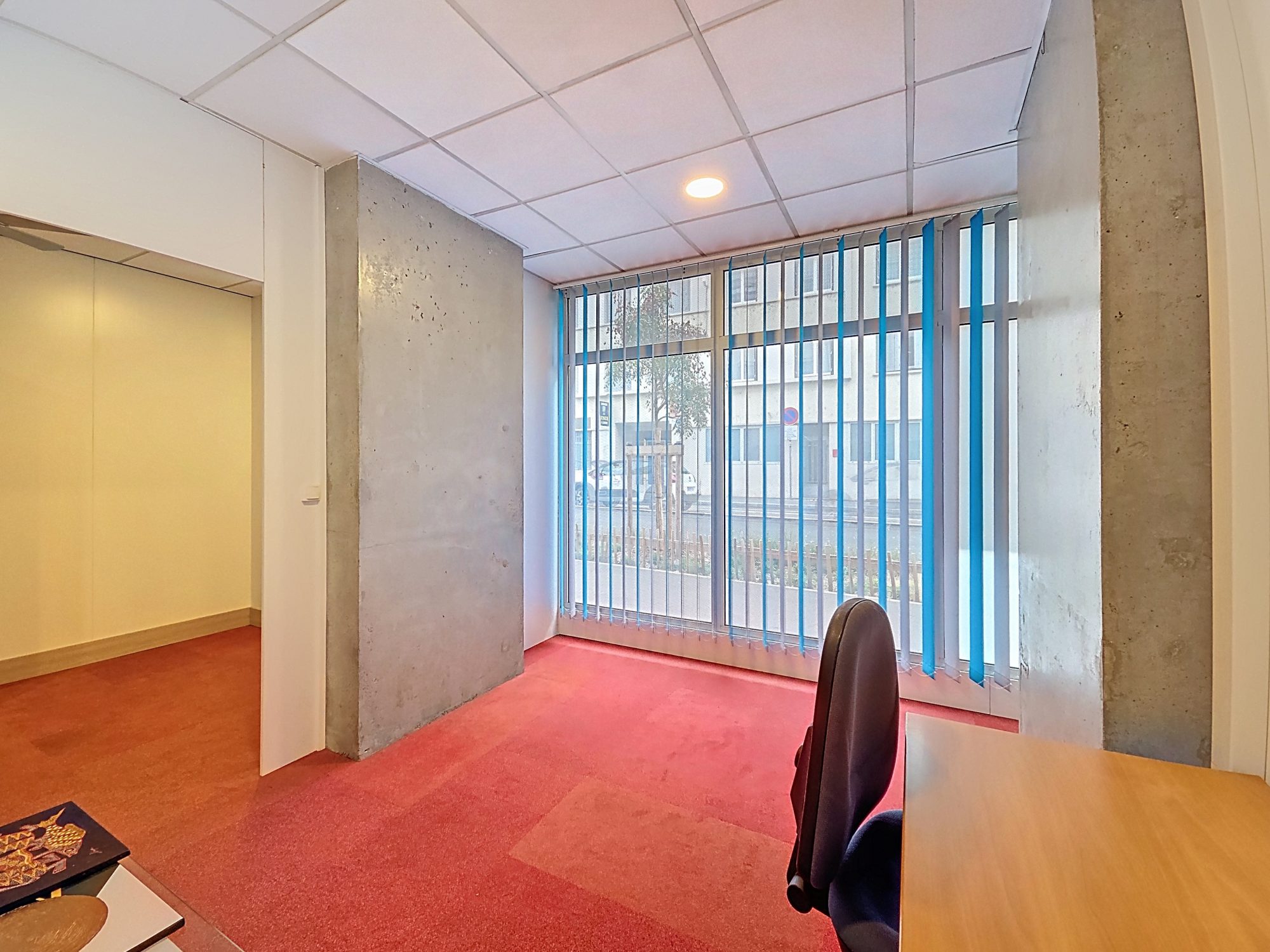 LOCAL COMMERCIAL - BUREAUX 128M2 DIVISIBLES Lyon 69007