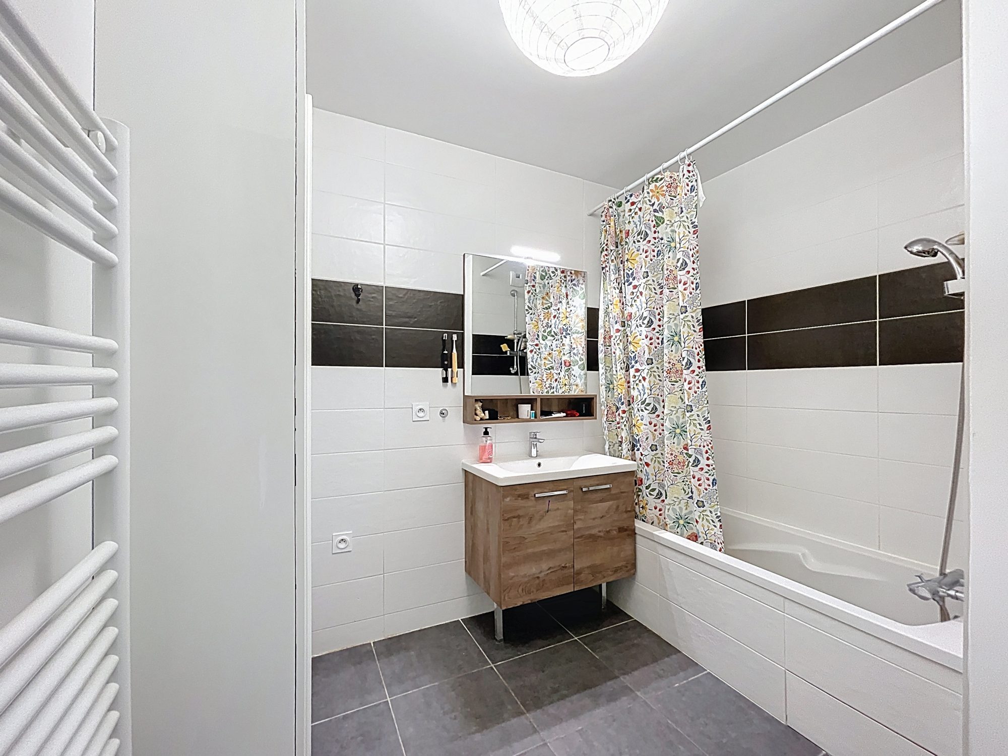 T3 de 70 m2 balcon vue dégagée Lyon 69008