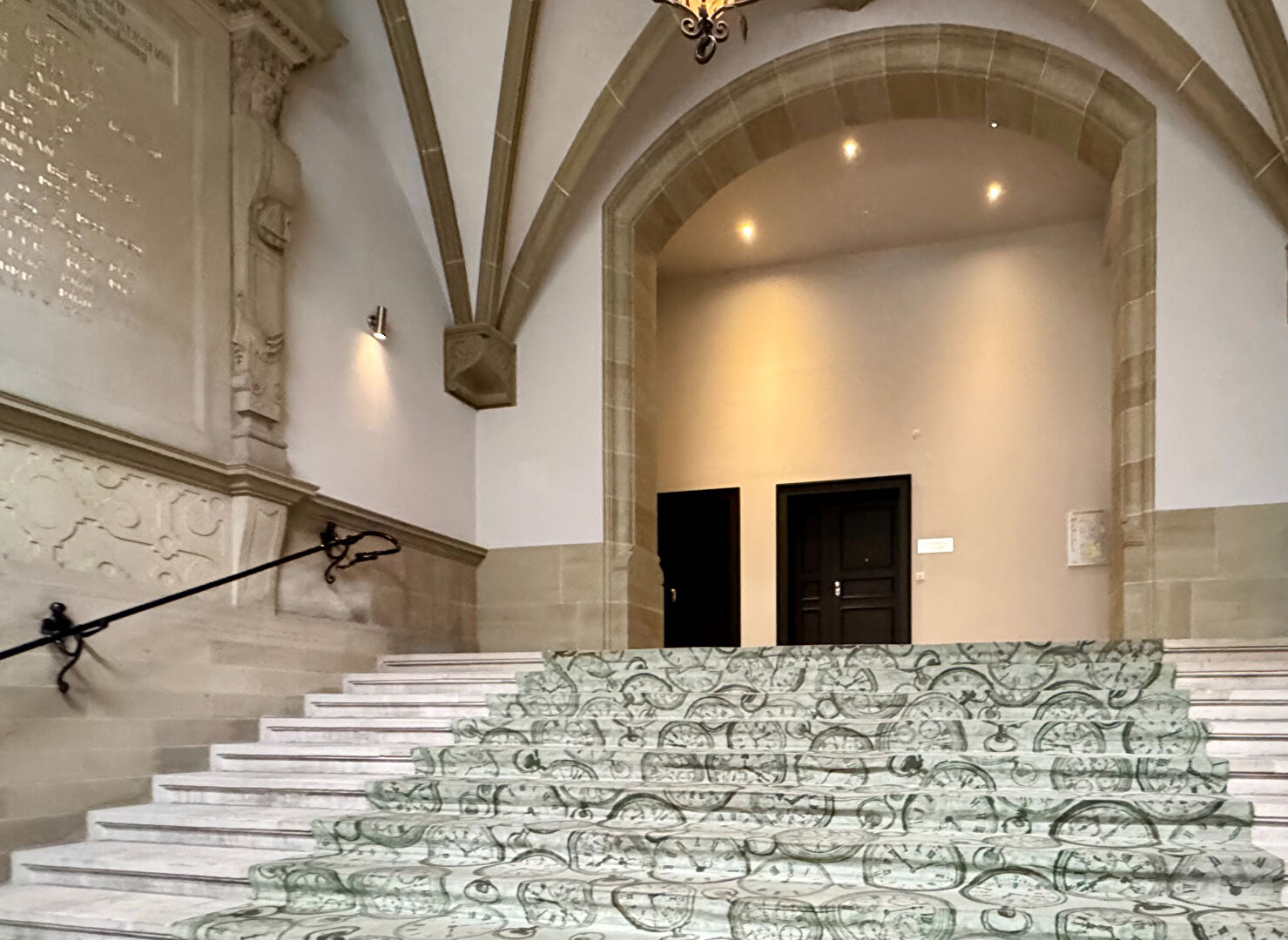 Locaux professionnels - 92,11 m² STRASBOURG 67000