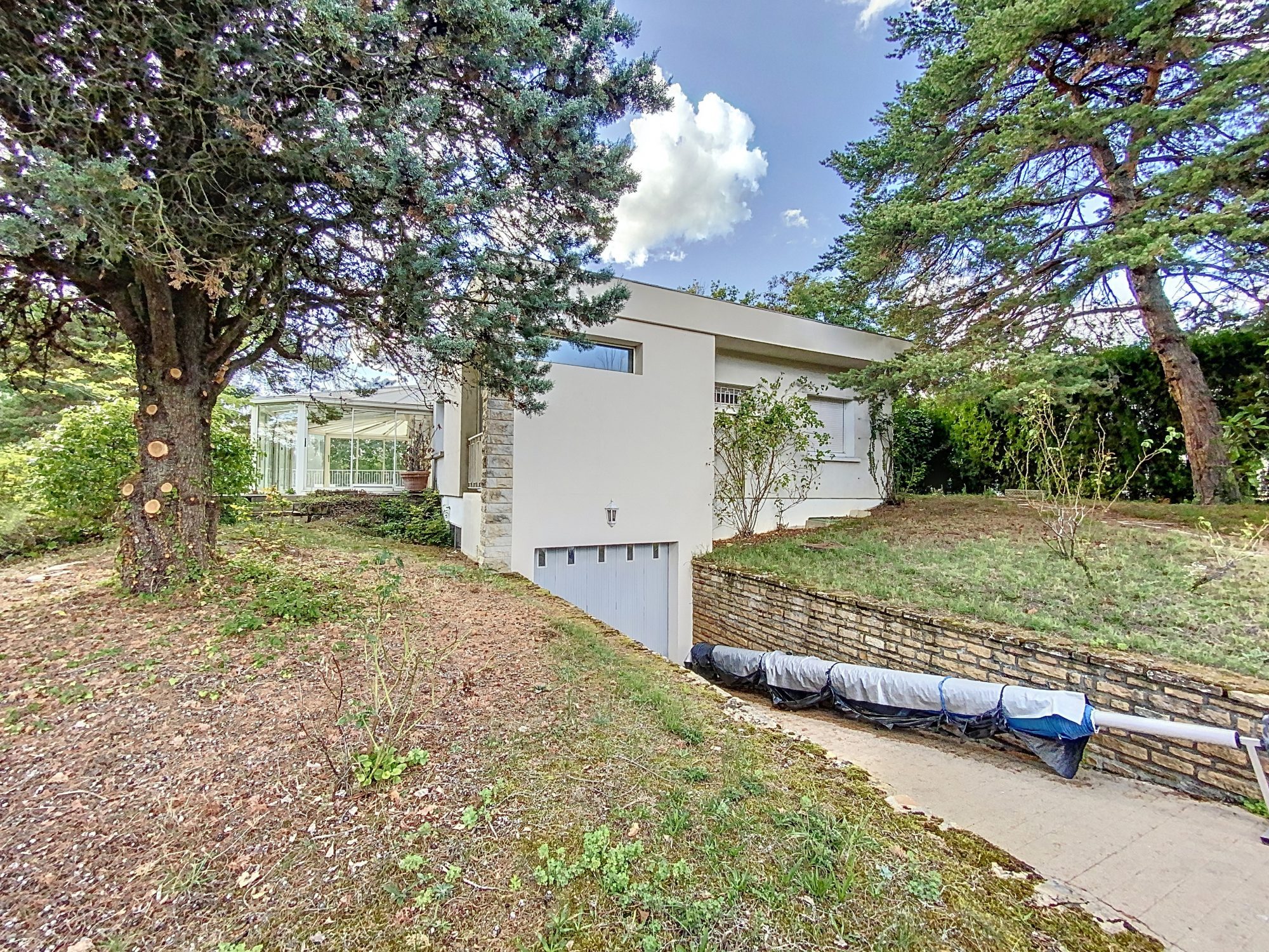 Grande maison avec piscine et grand terrain de 1250m2 Dardilly 69570