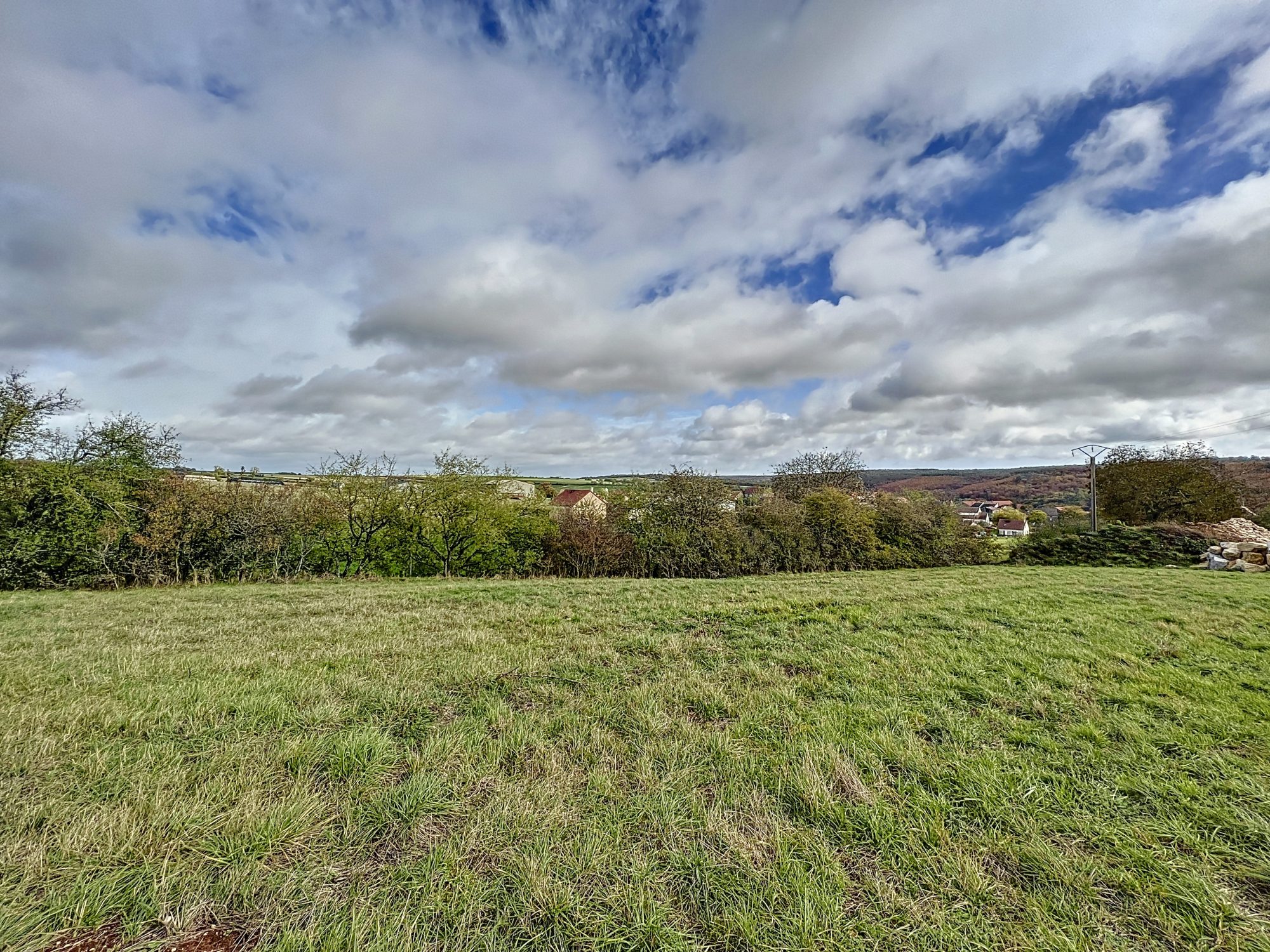Terrain constructible hors lotissement