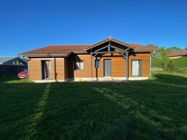 Maison - 4 pièces - 103 m² - Apinac (42550)