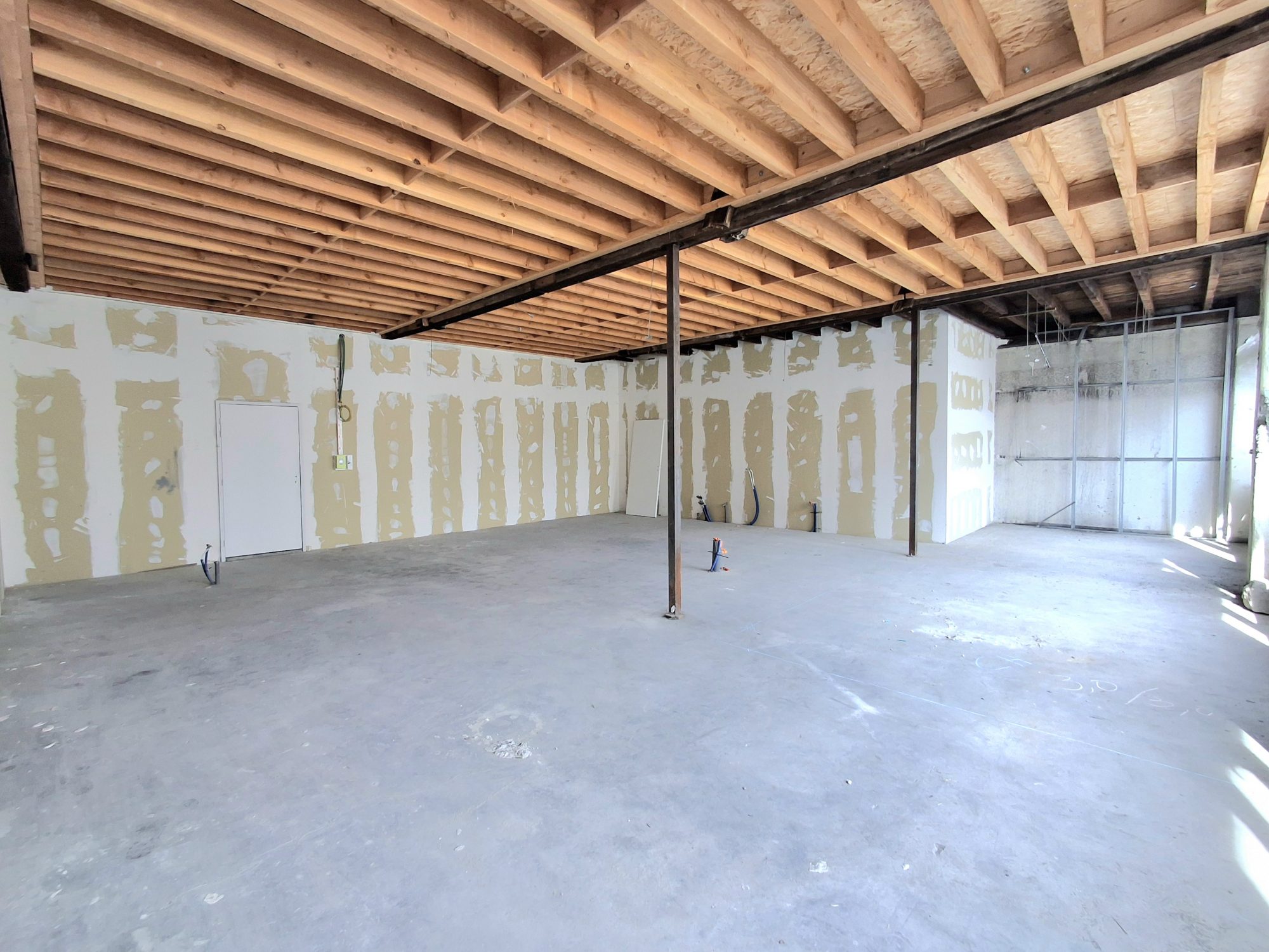 Appartement - 1 pièce - 108 m² - Firminy (42700)