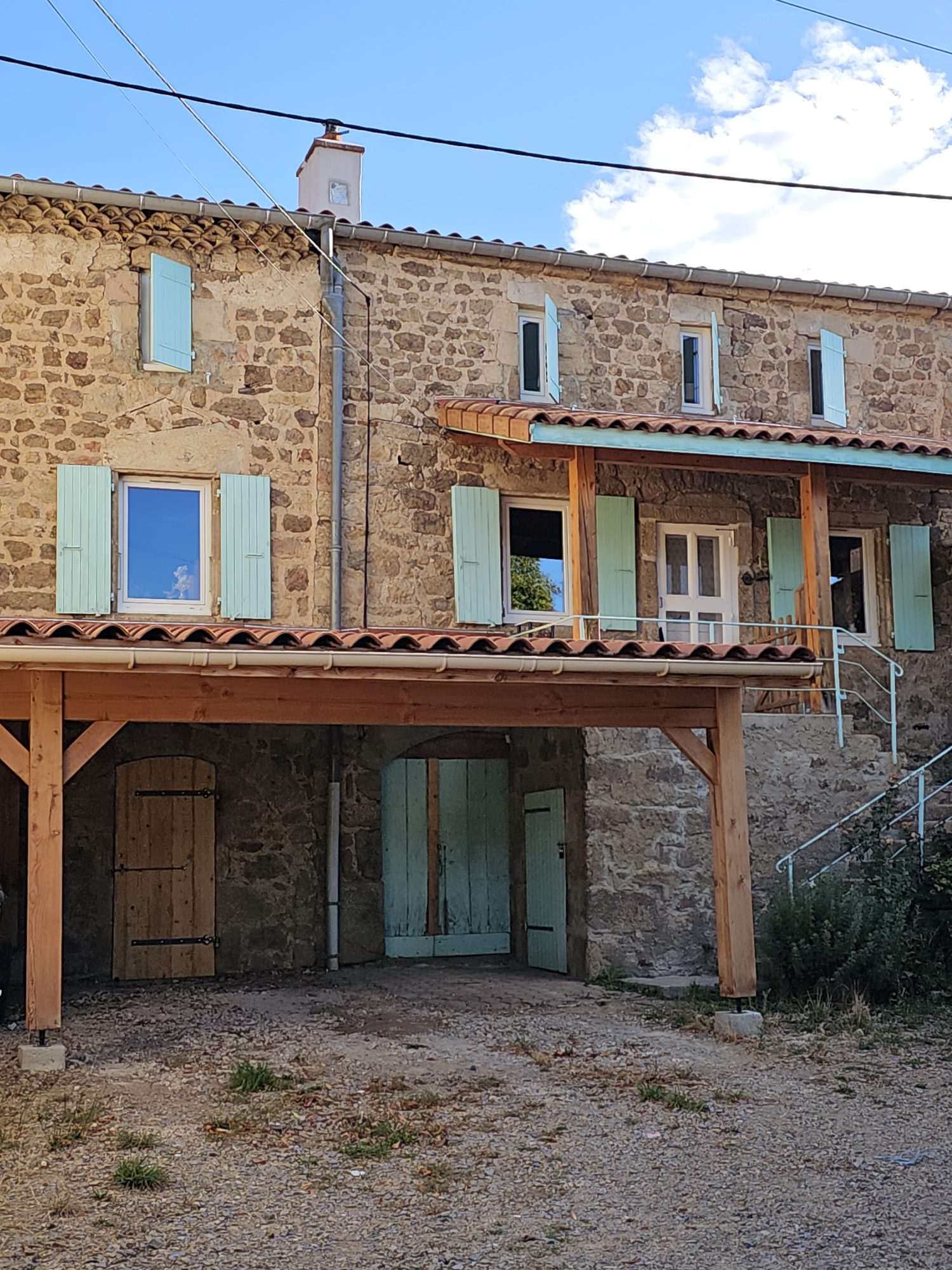 Maison - 5 pièces - 100 m² - Vanosc (07690)