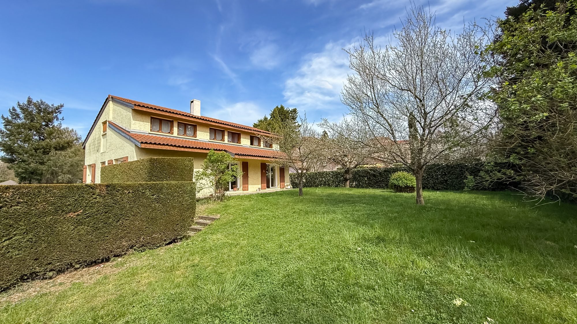 Maison - 7 pièces - 181 m² - Sainte-Foy-lès-Lyon (69110)