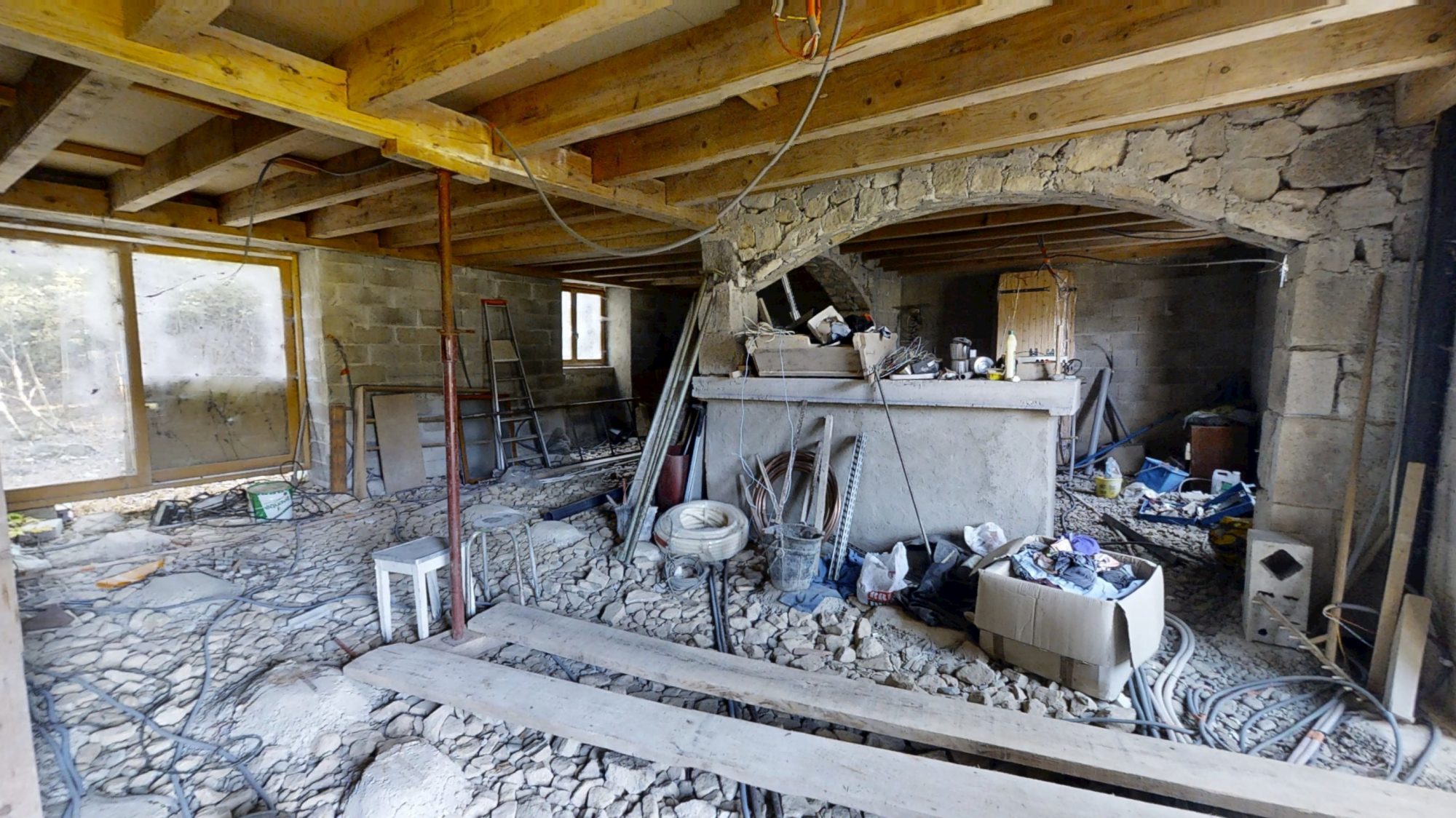 Maison - 6 pièces - 210 m² - Riotord (43220)