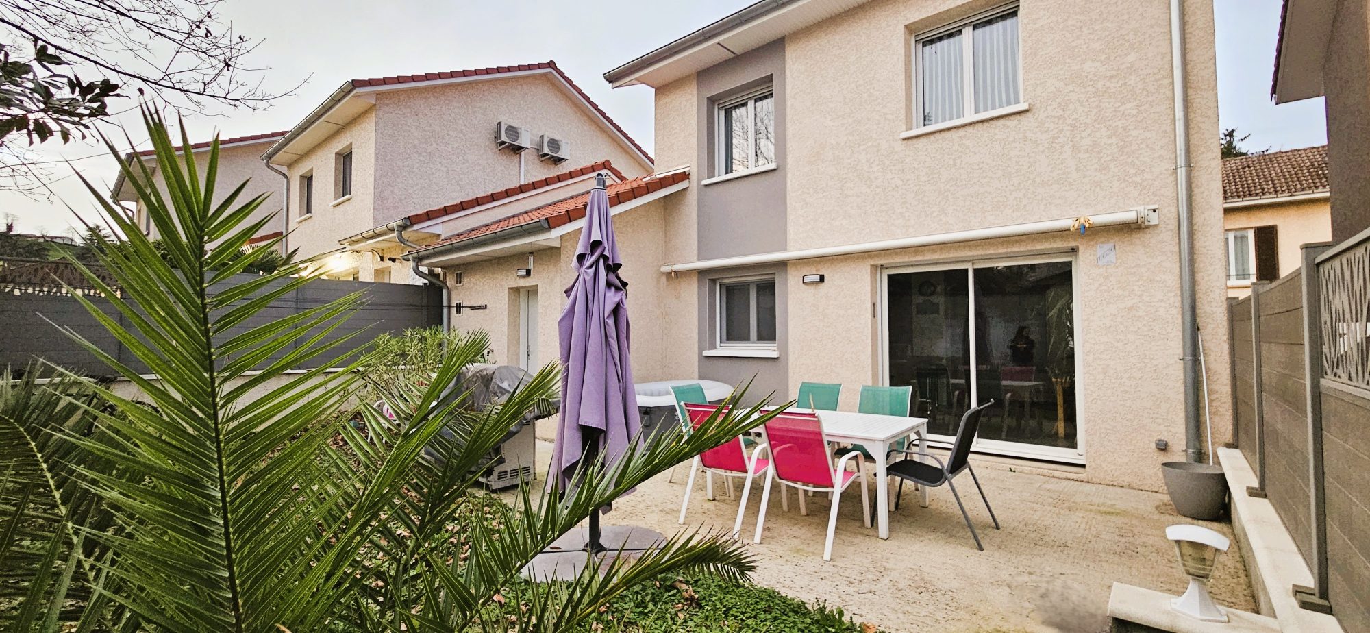 Maison familiale au coeur du village