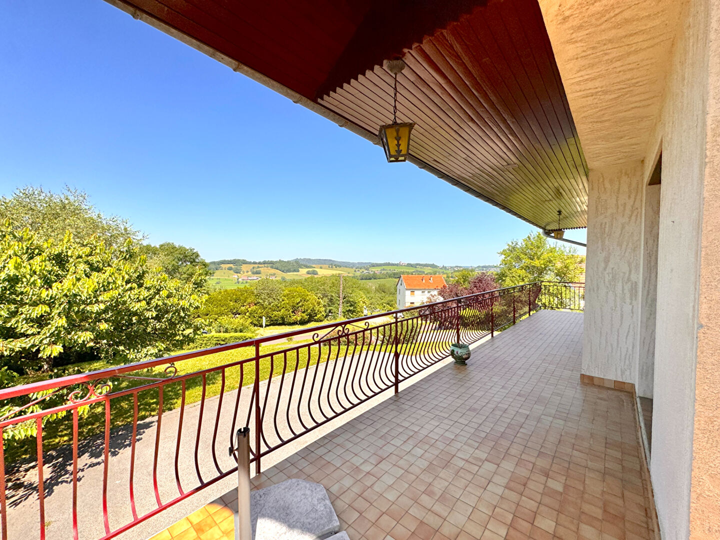 À vendre / Maison de qualité avec vue exceptionnelle / Pannessières (Jura) / 158 m2 / 3 chambres