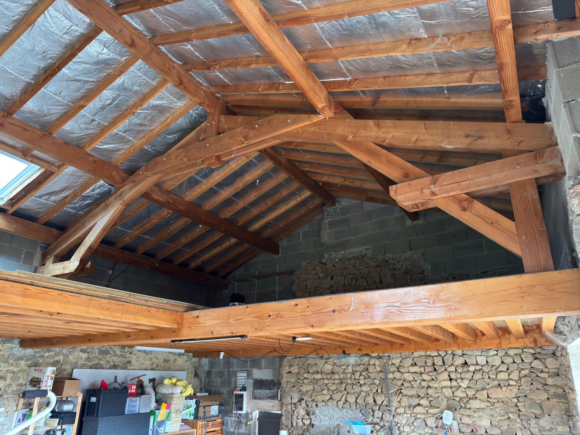 Maison ancienne 108m² avec belle dépendance Saint-Appolinaire 69170