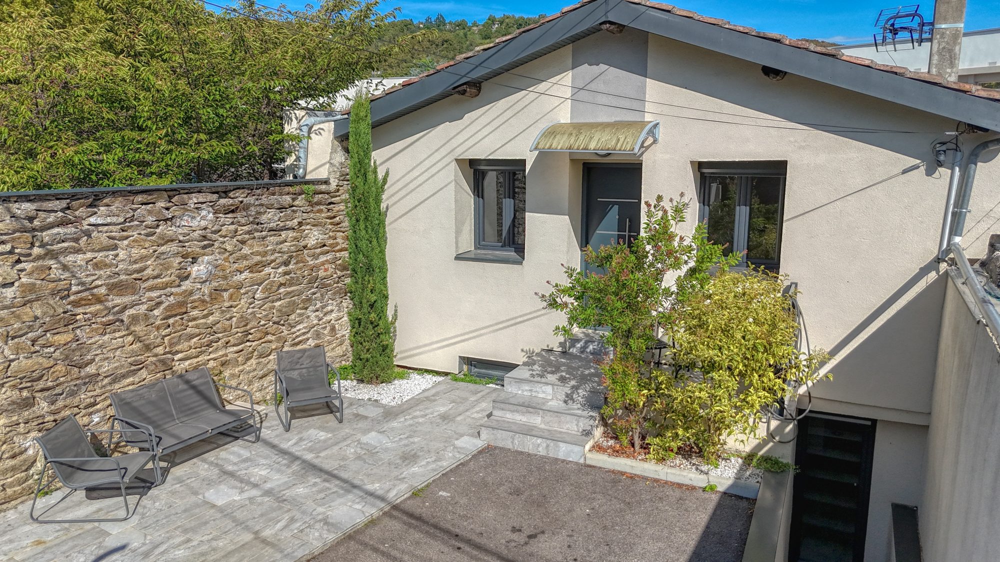 Maison - 3 pièces - 72 m² - Givors (69700)