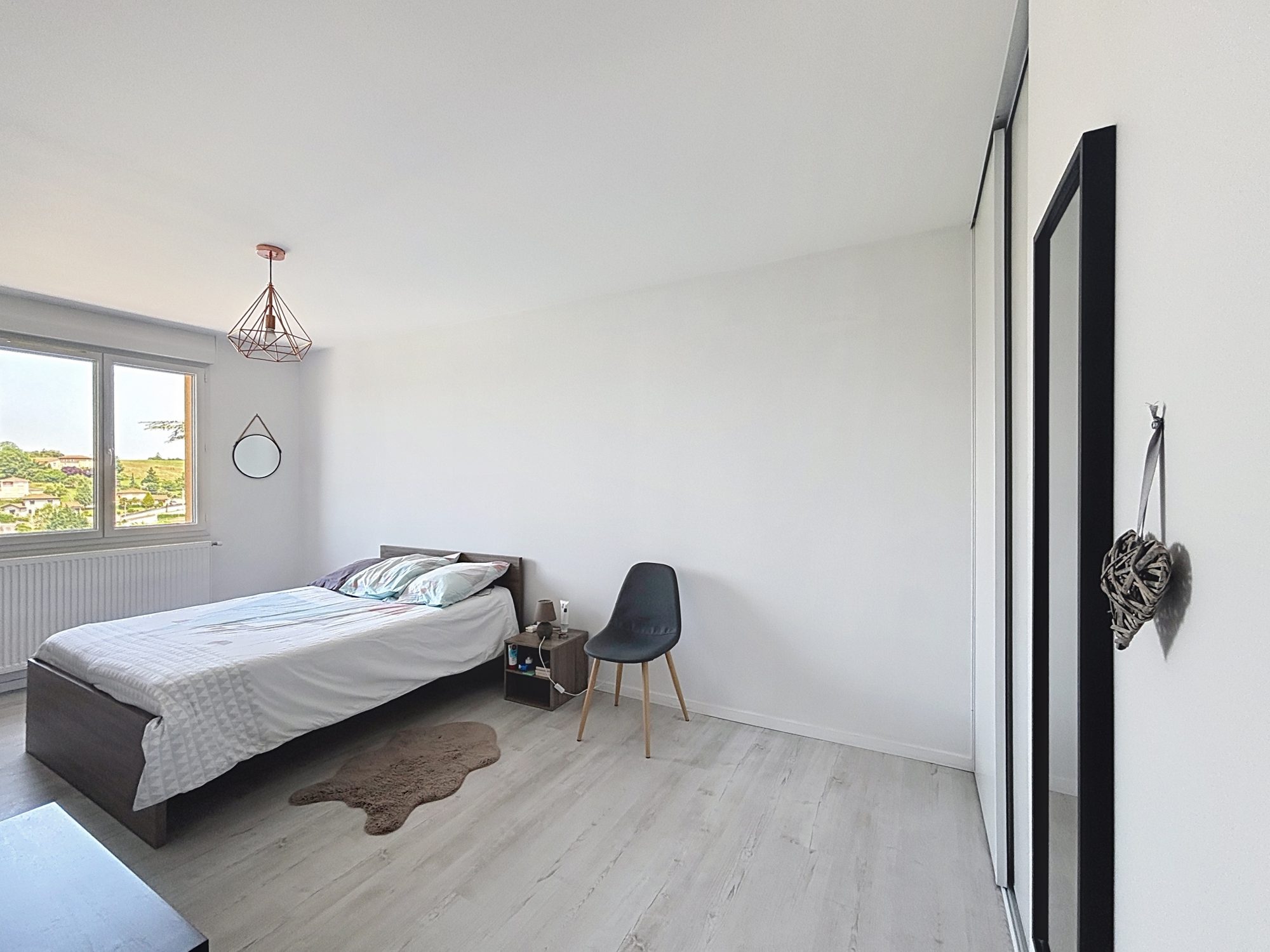 DUPLEX 180 M² Val d'Oingt 69620