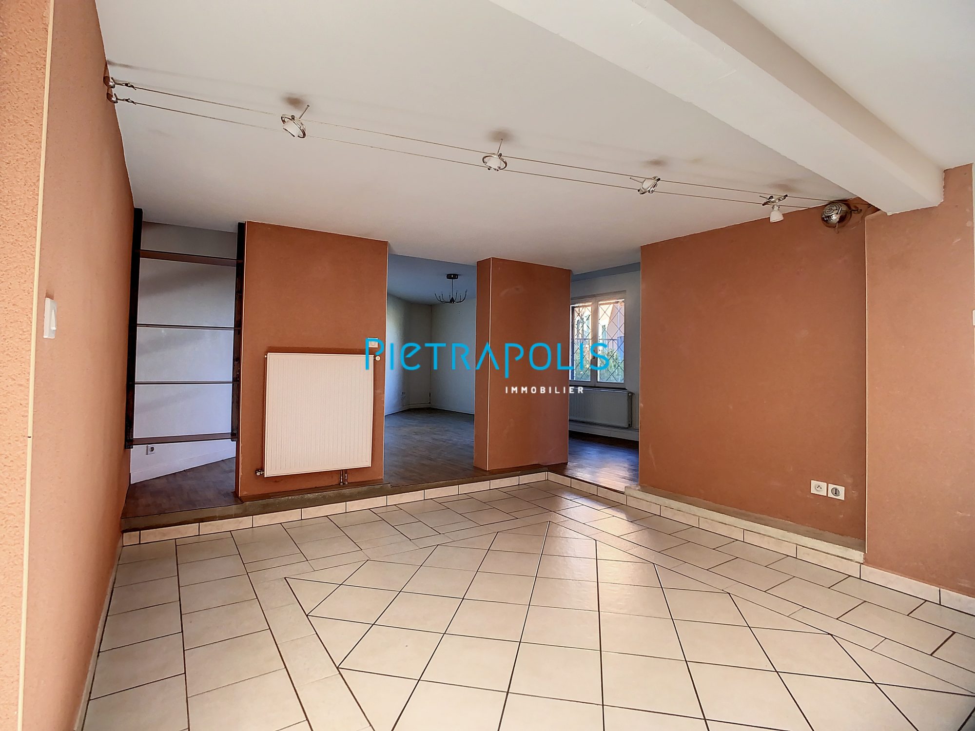 Maison de village 3 PCS 85 m² Châtillon-sur-Chalaronne 01400